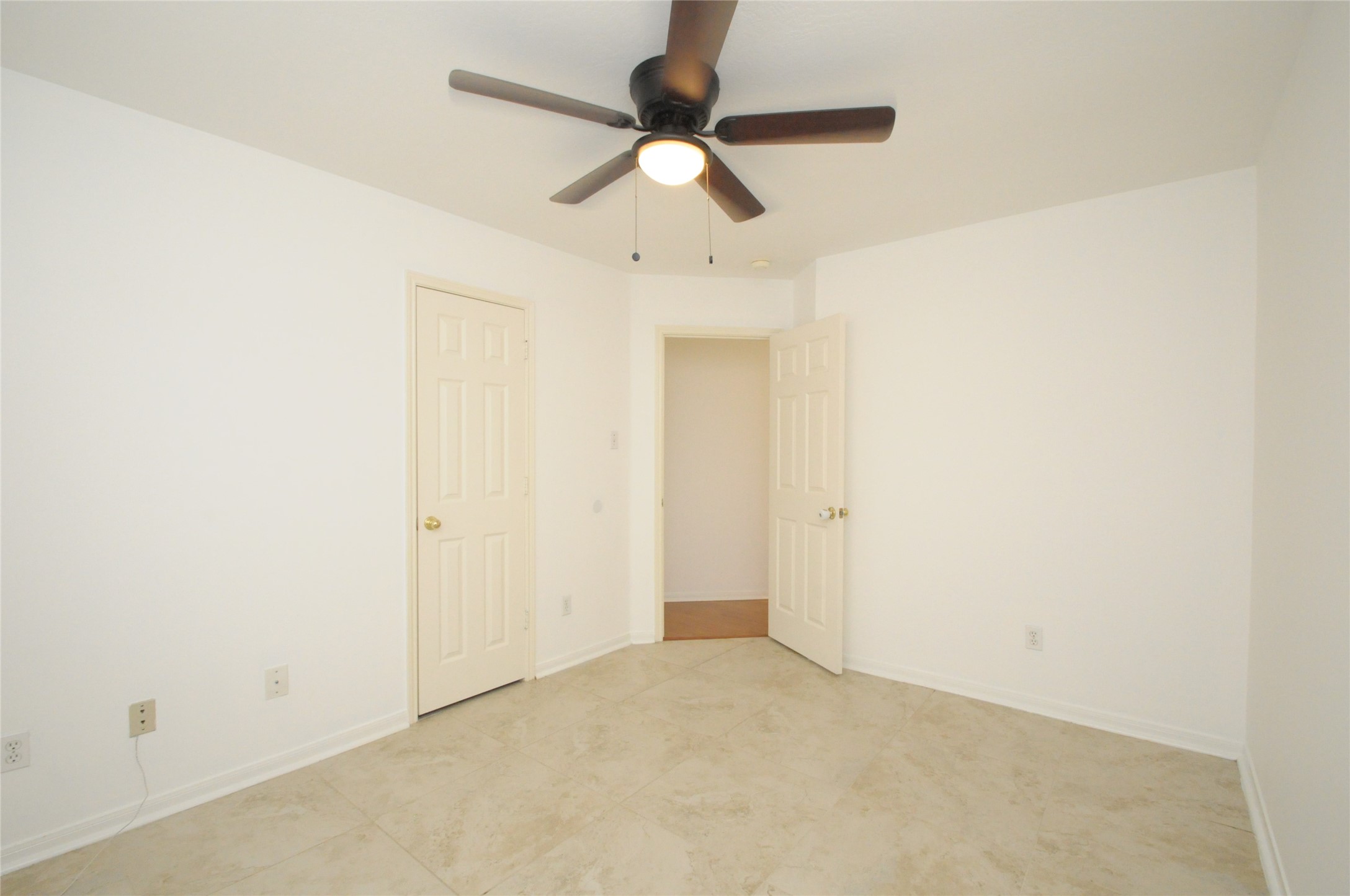 7443 Colony Bend Lane Property Photo 23