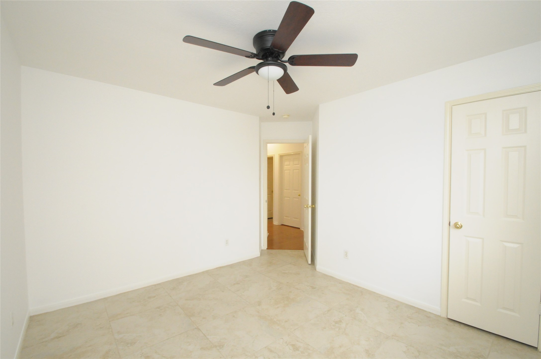 7443 Colony Bend Lane Property Photo 27