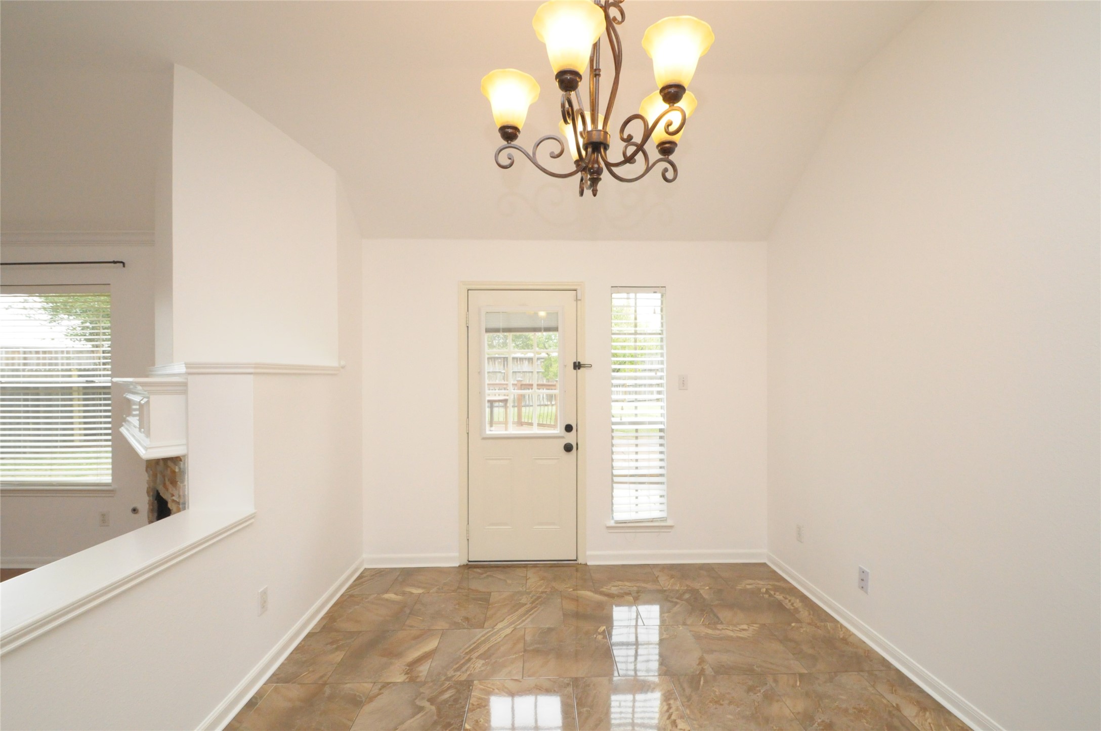 7443 Colony Bend Lane Property Photo 34