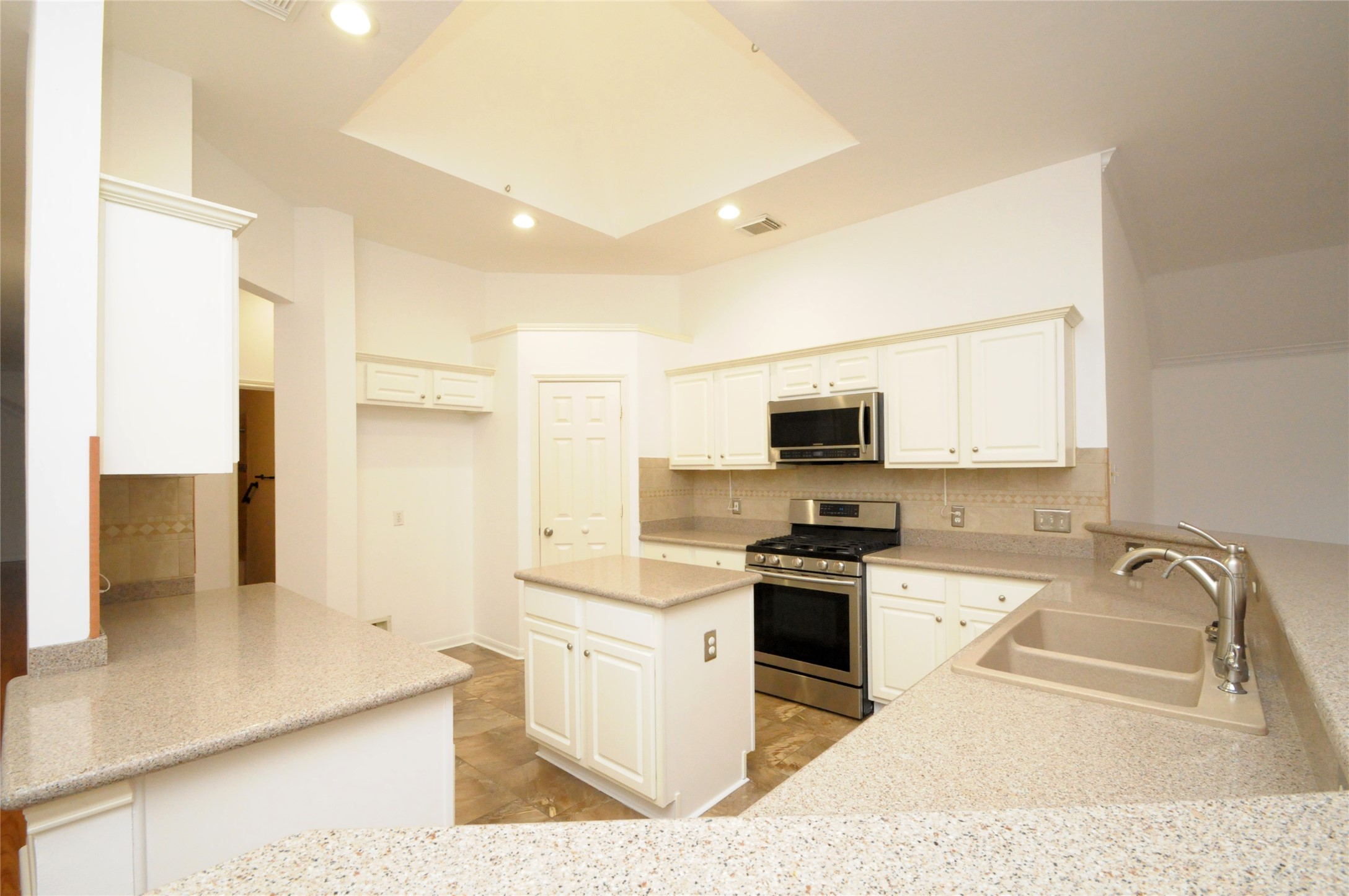 7443 Colony Bend Lane Property Photo 35