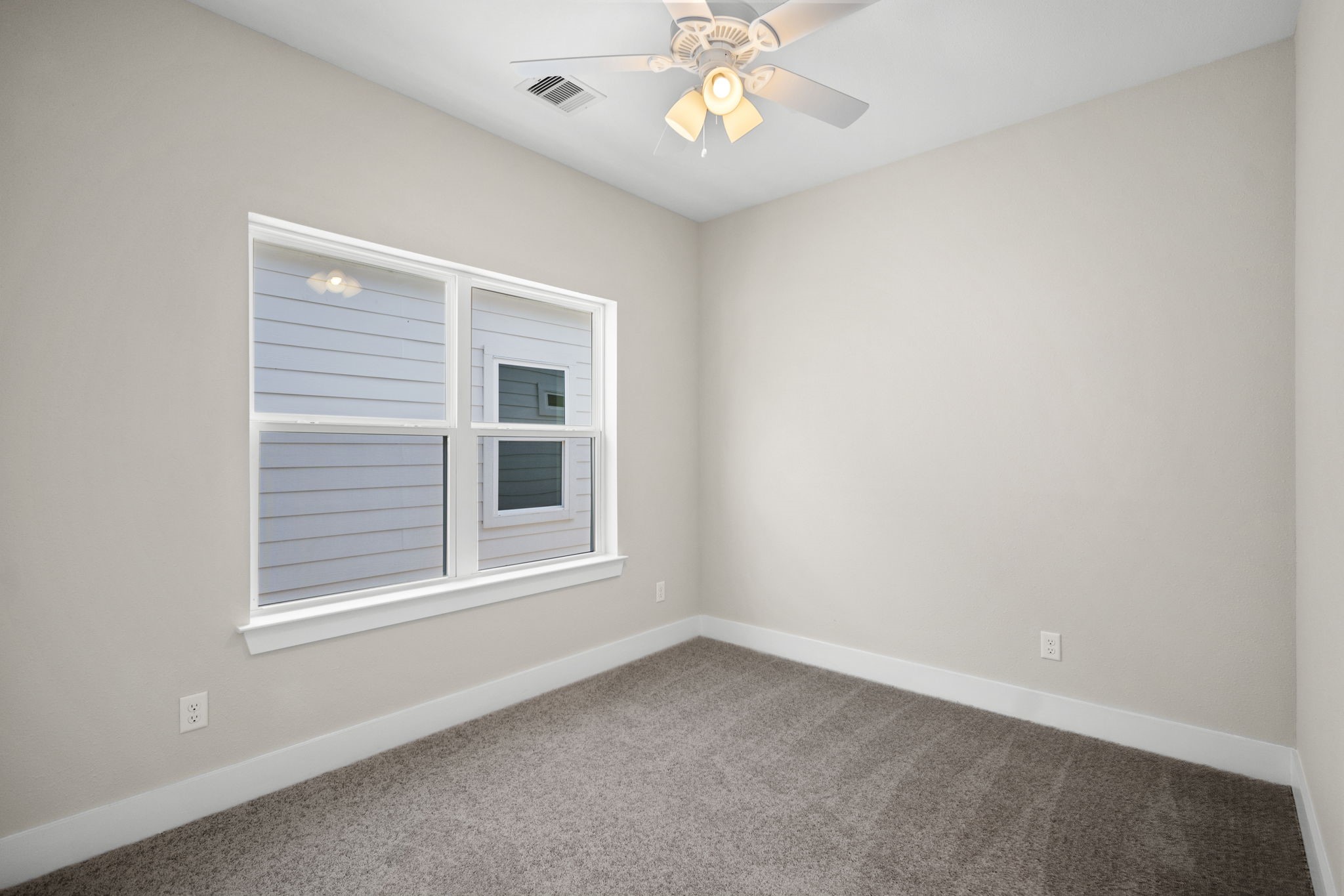 8016 Willow Street C Property Photo 15