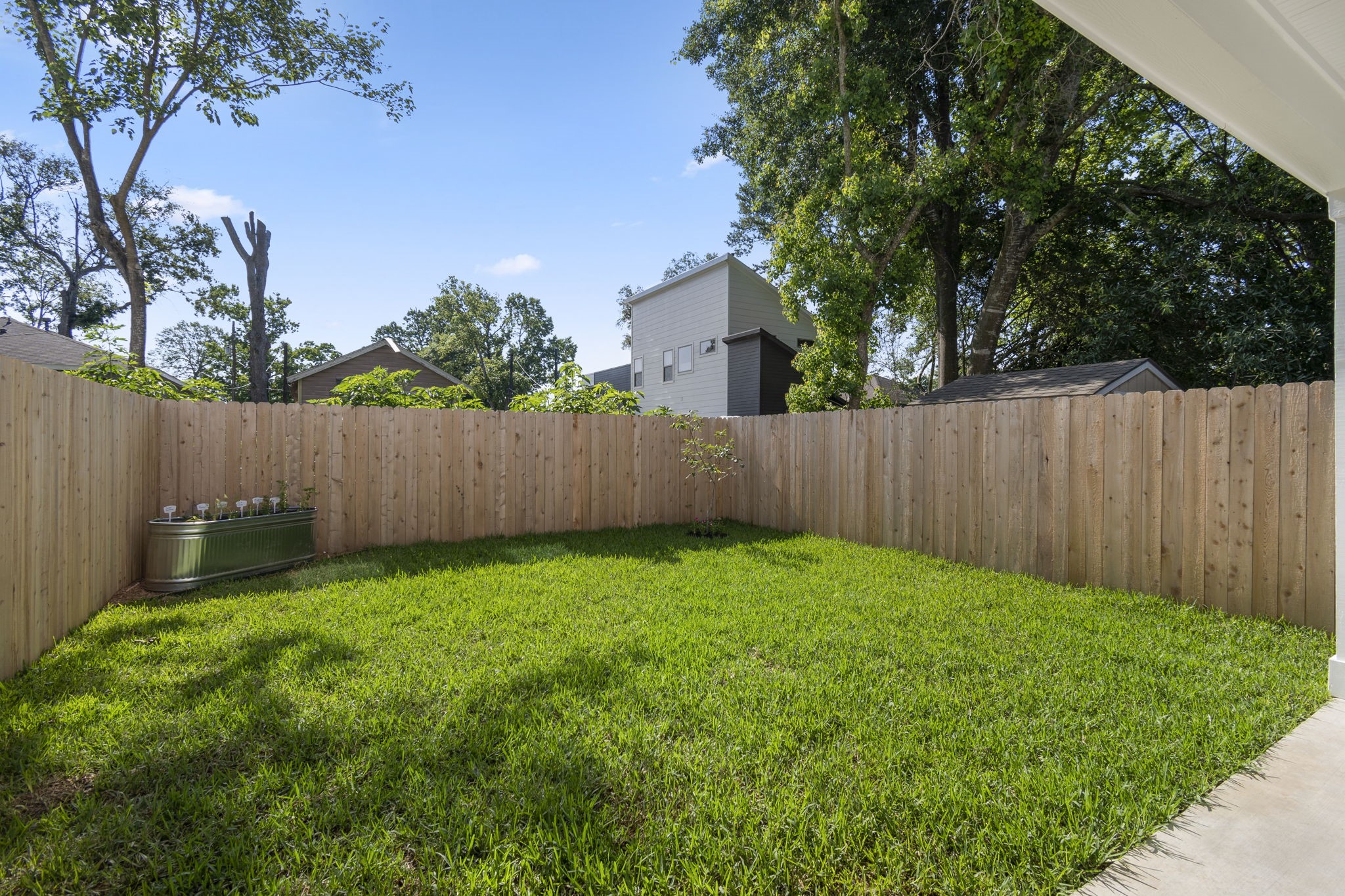 8016 Willow Street C Property Photo 22