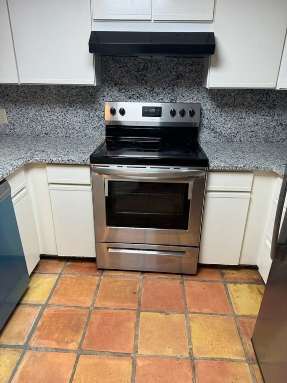 78 Villa Way Property Photo 12