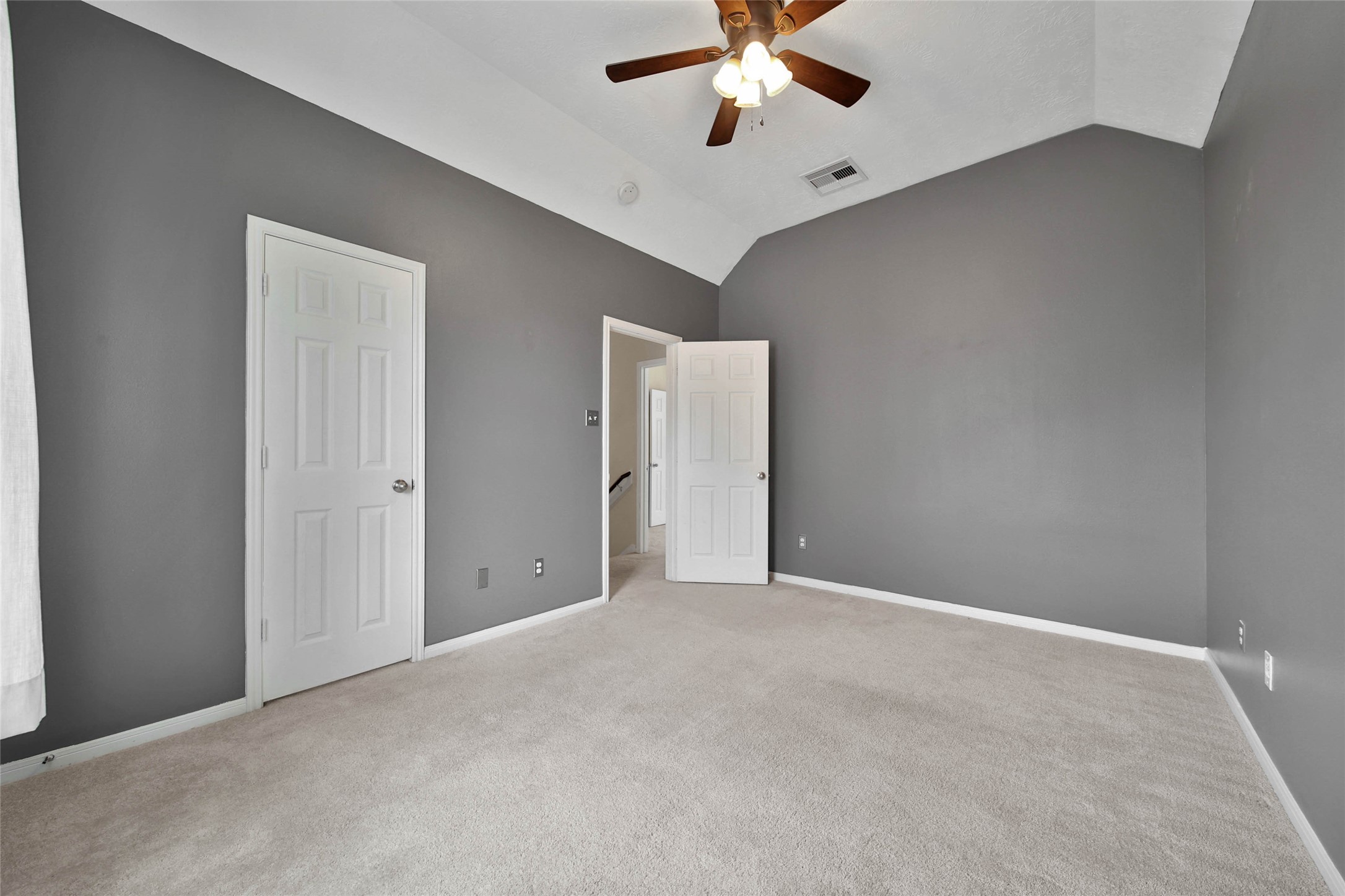 3323 Masters Point Drive Property Photo 27