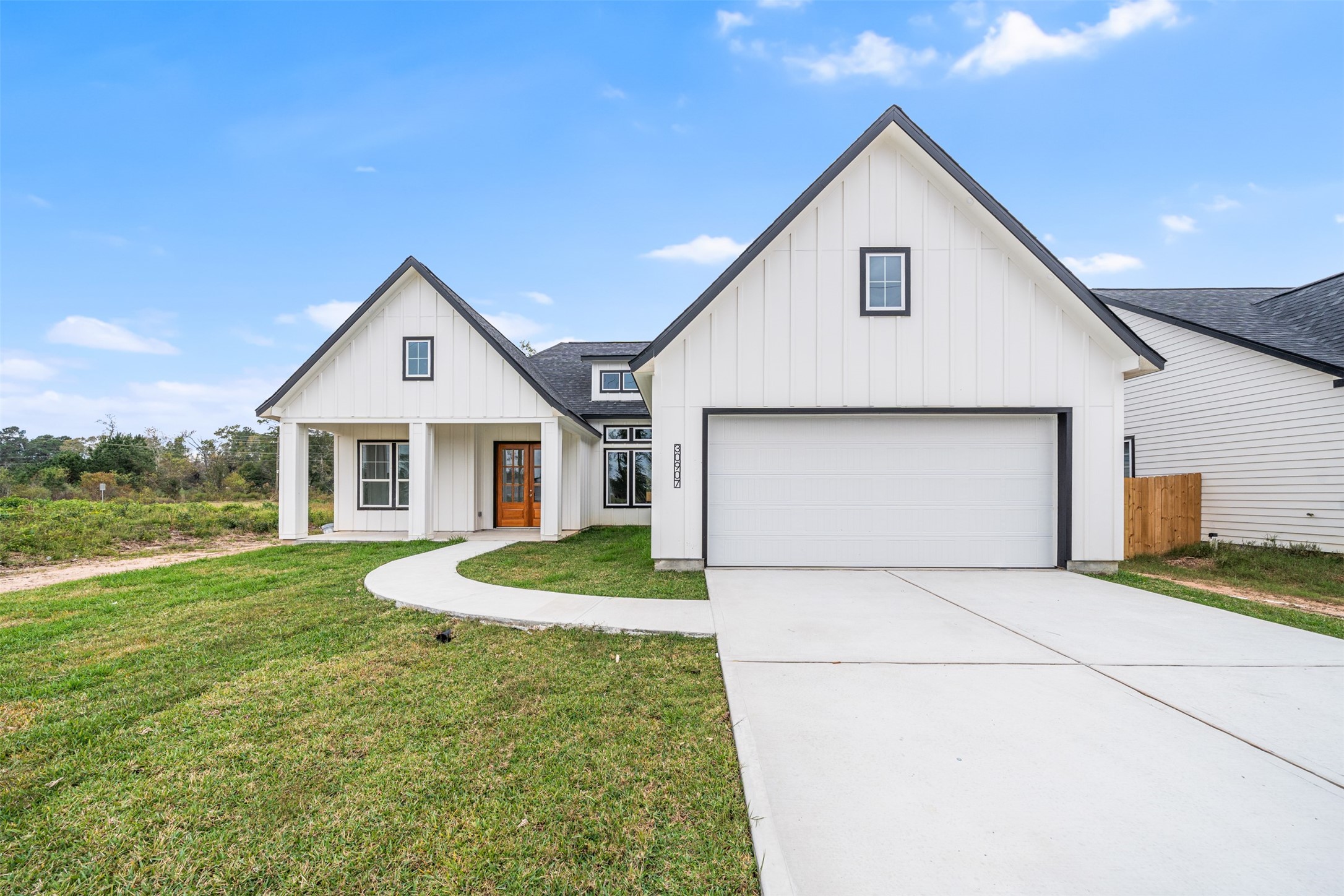 30915 Brown Pine Street Property Photo 1