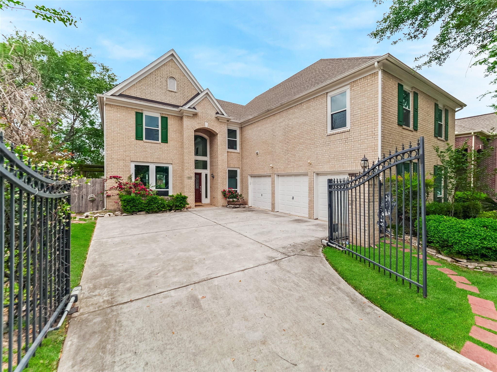 12334 Shadow Island Drive Property Photo