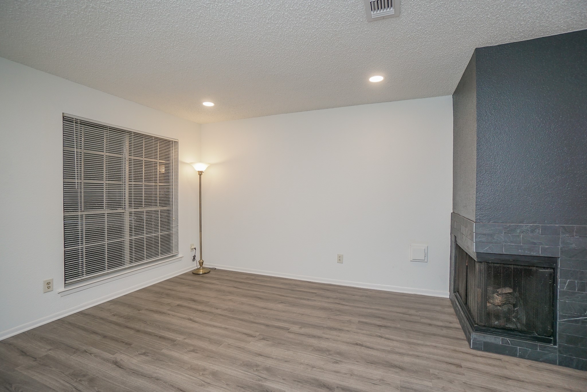 2810 Grants Lake Boulevard 903 Property Photo 13