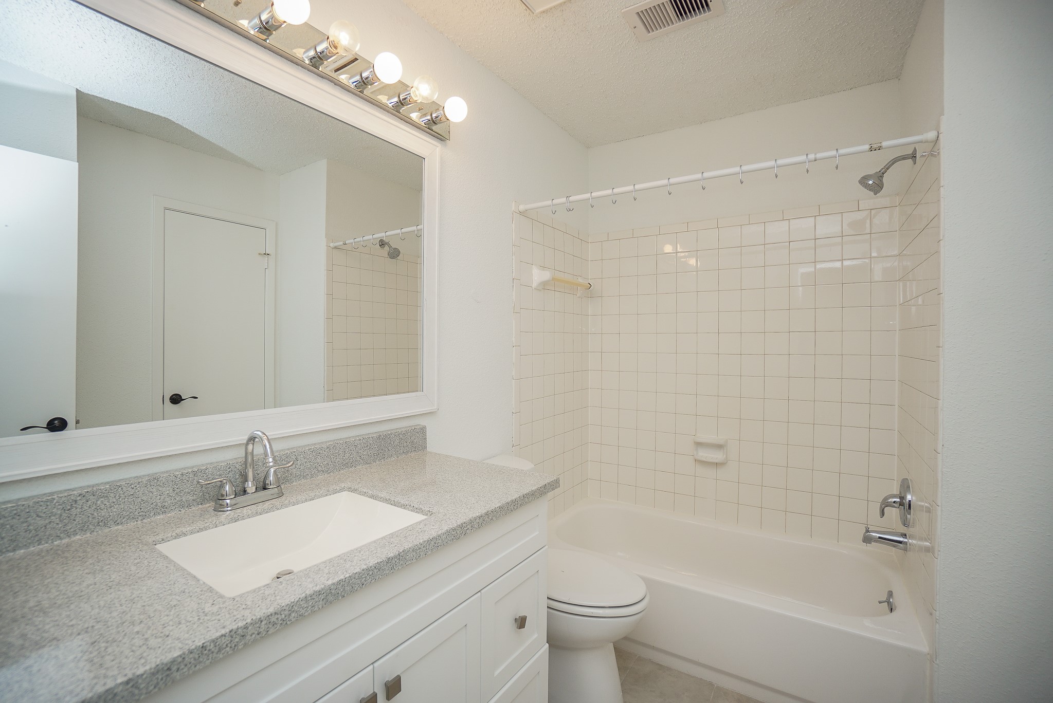 2810 Grants Lake Boulevard 903 Property Photo 33