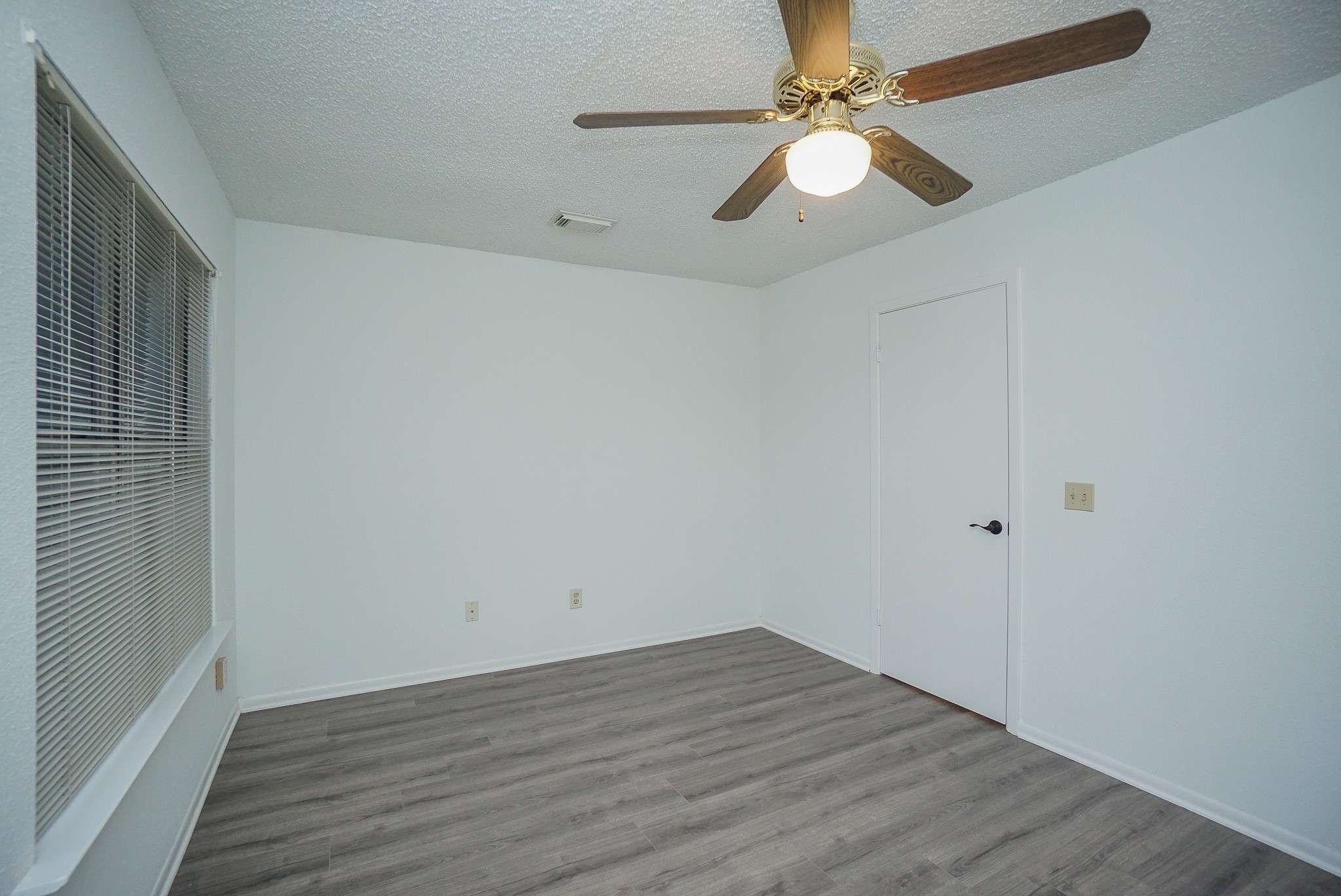 2810 Grants Lake Boulevard 903 Property Photo 35