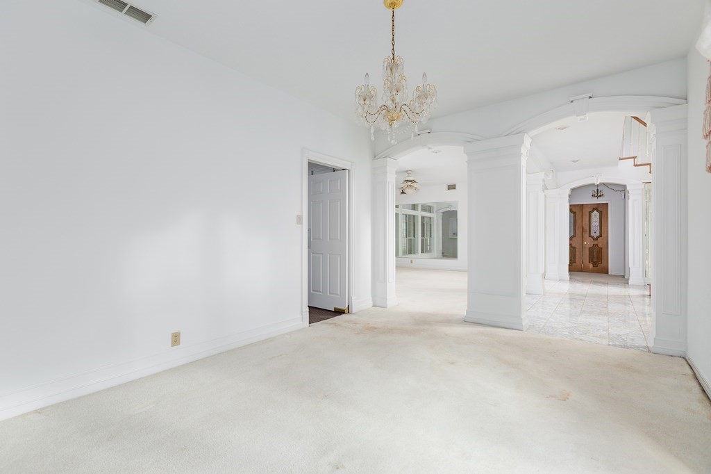 555 Willow Drive Property Photo 19