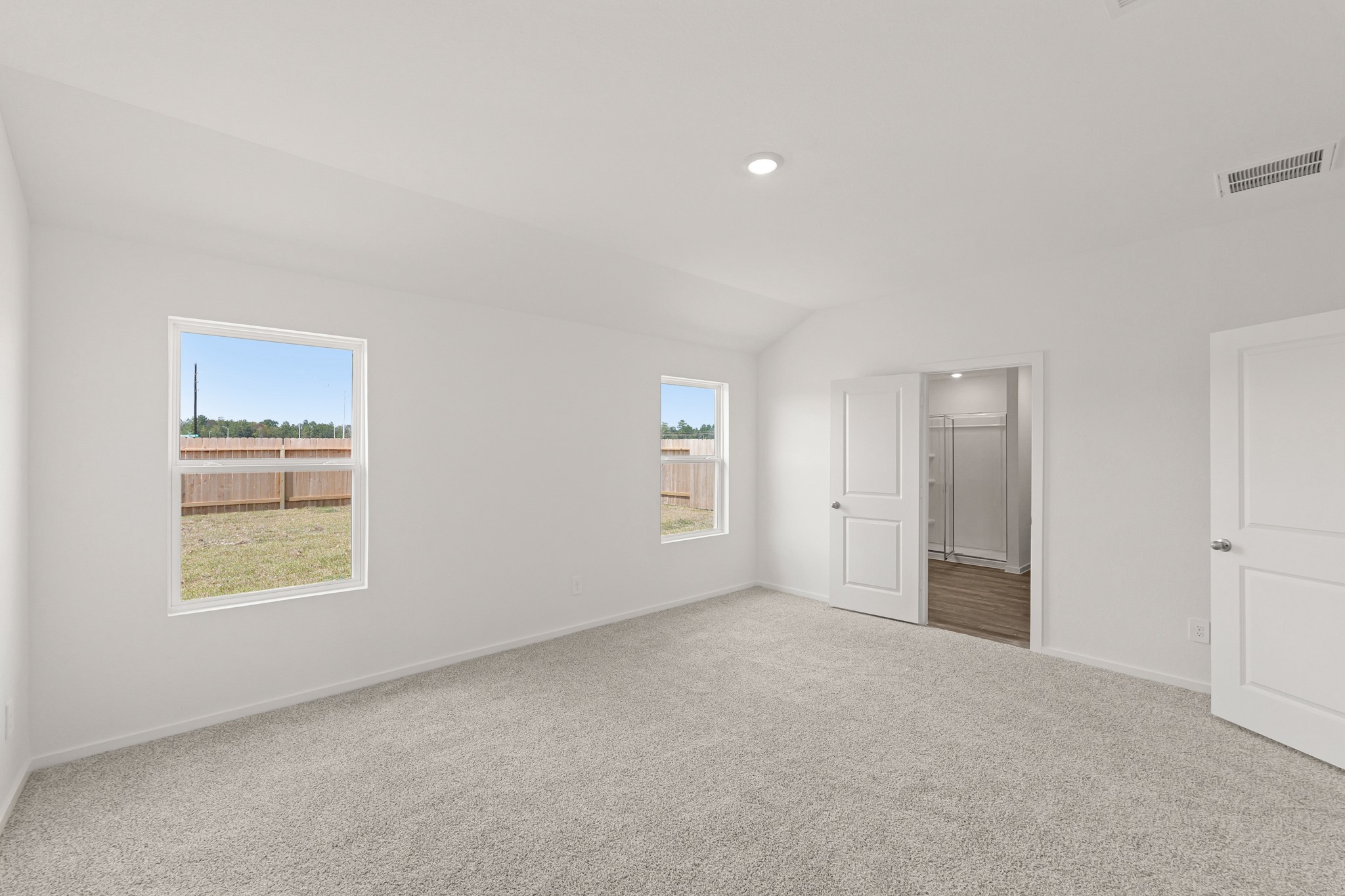 14718 Frosted Leaf Trail Property Photo 9
