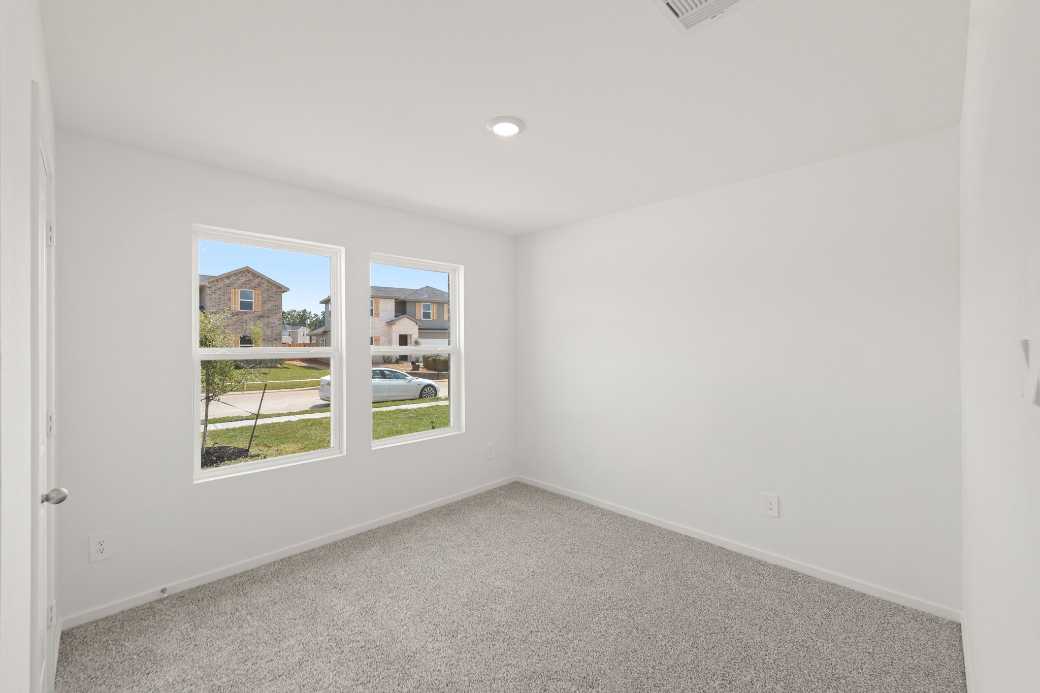 14718 Frosted Leaf Trail Property Photo 13