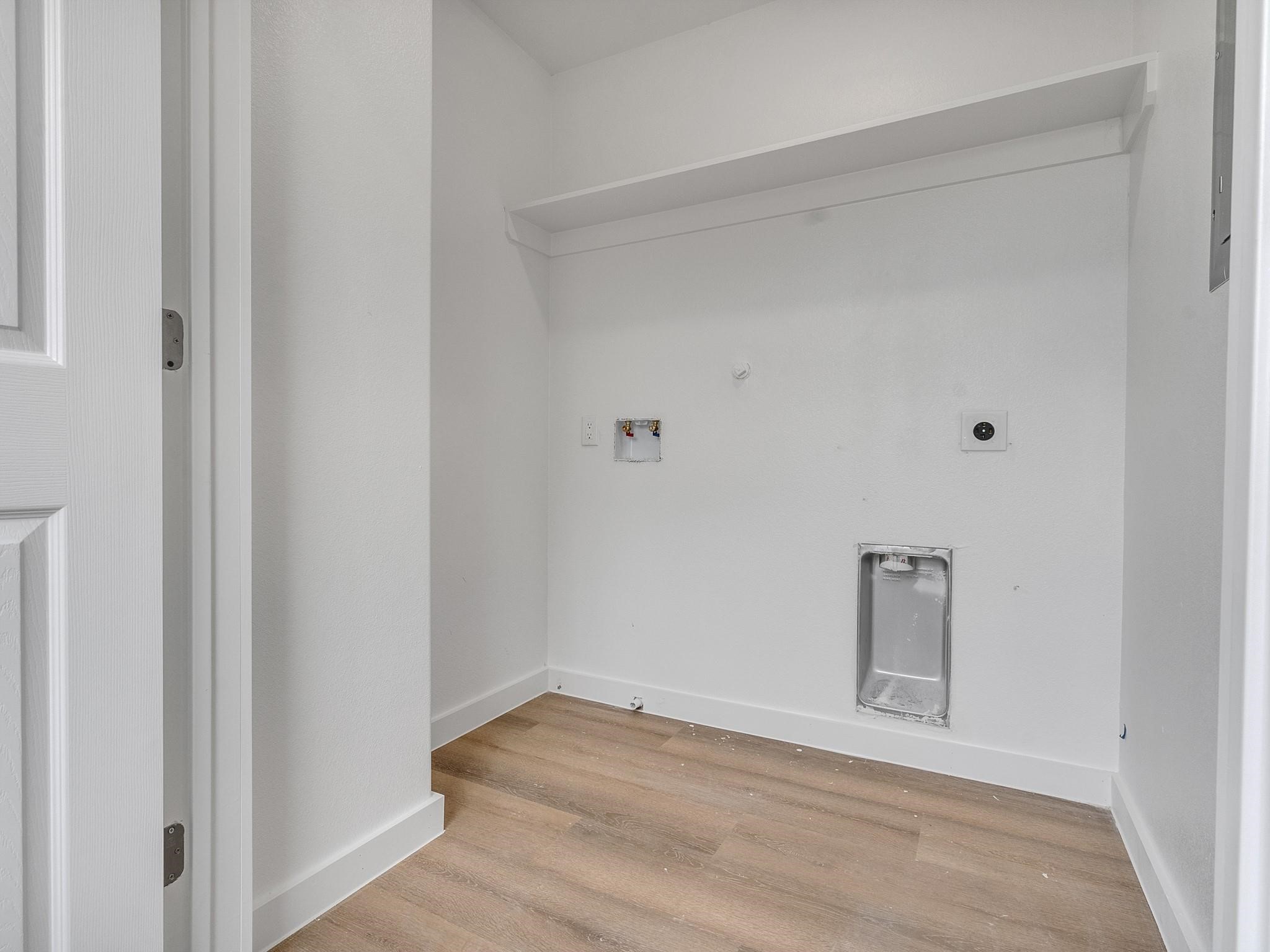 7428 Laura Koppe Rd B Property Photo 13