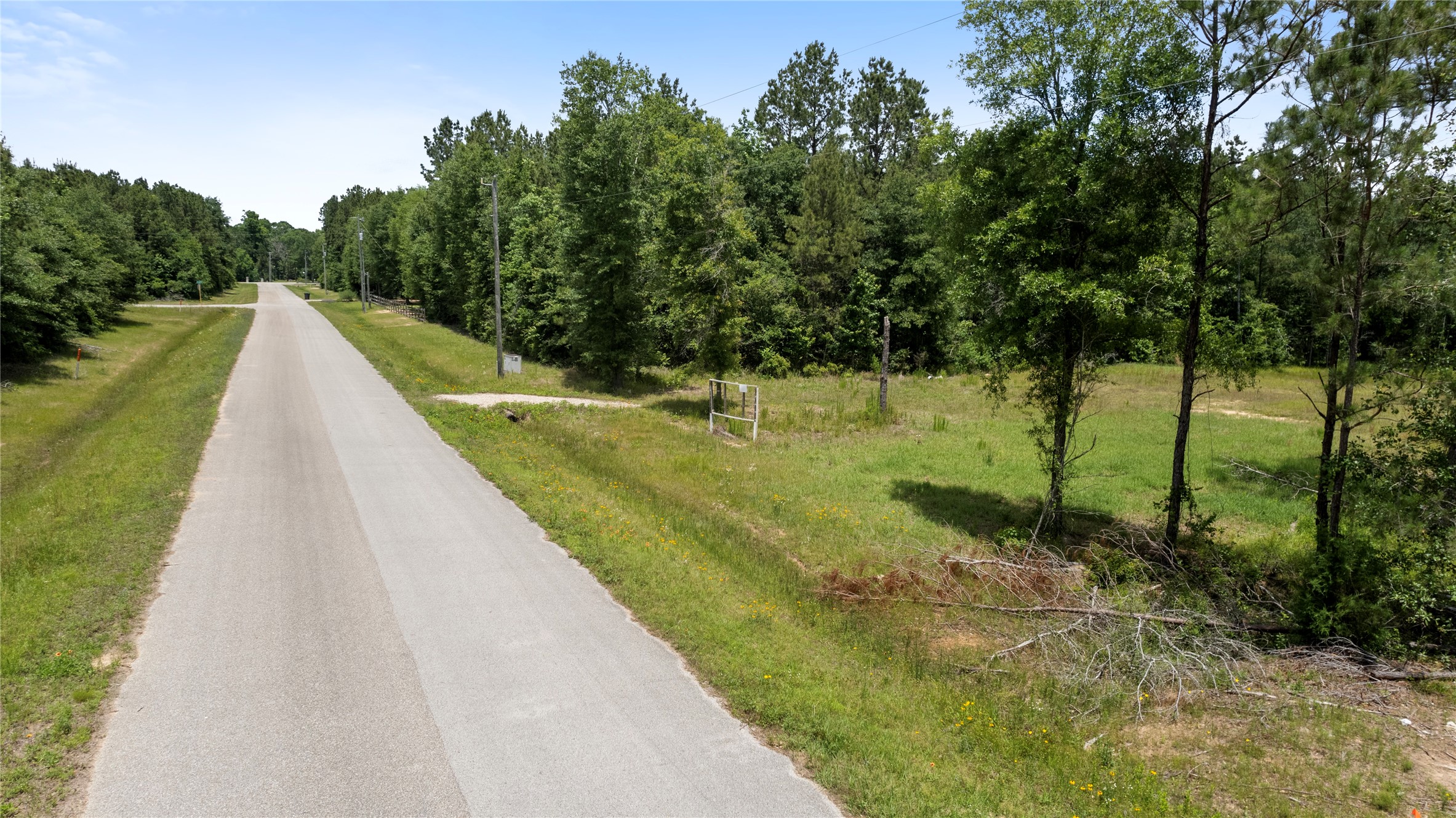 4578 N Duck Creek Road Property Photo 16