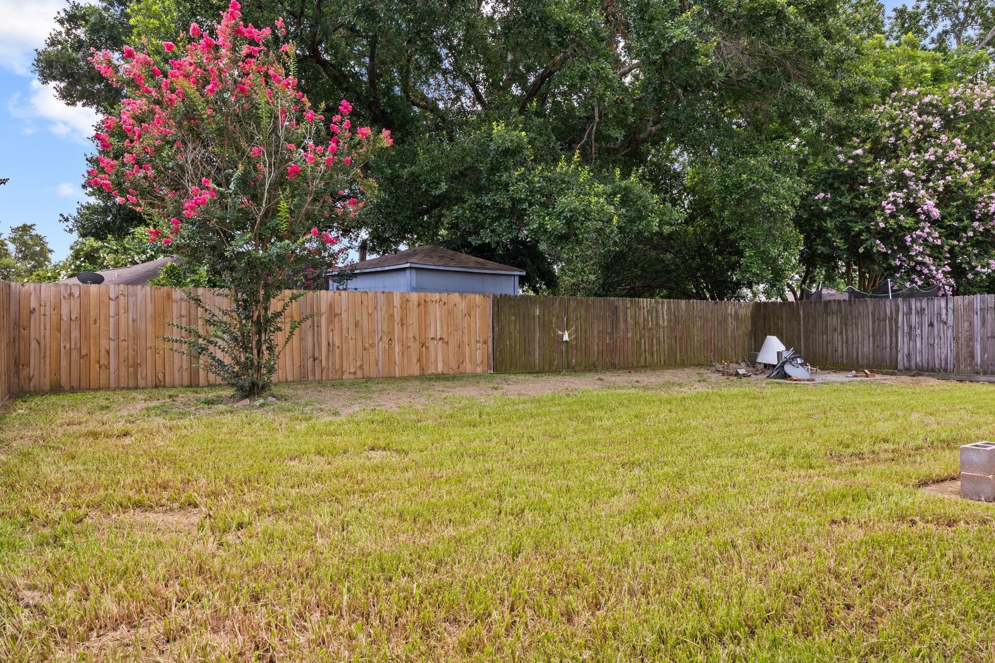 8122 Swan Meadow Lane Property Photo 23