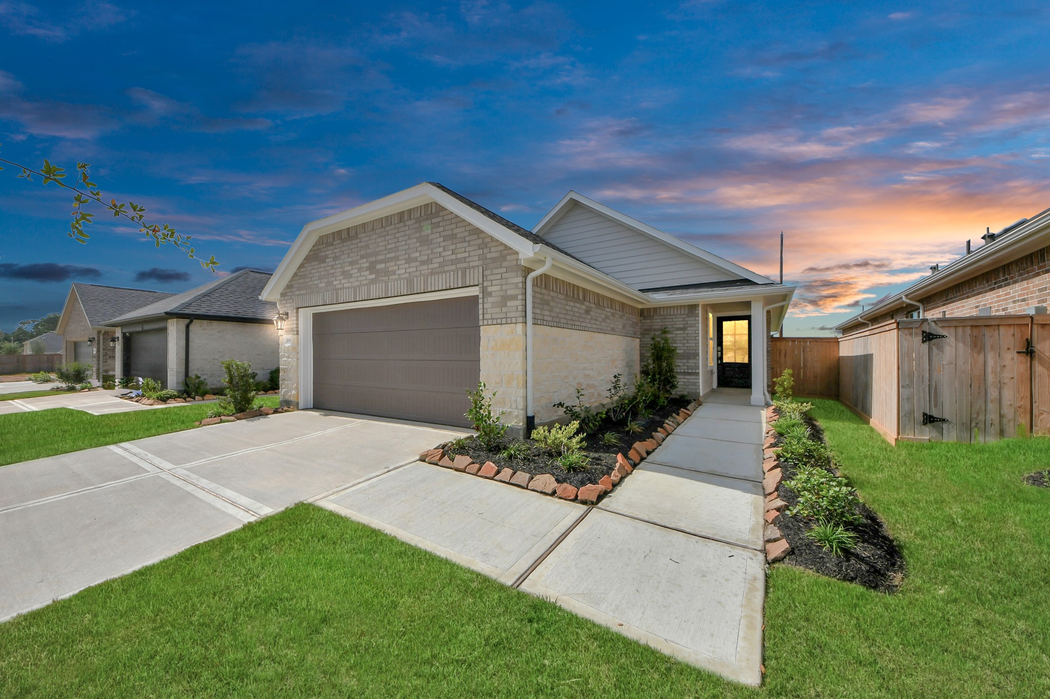 20926 Carob Tree Lane Property Photo 8