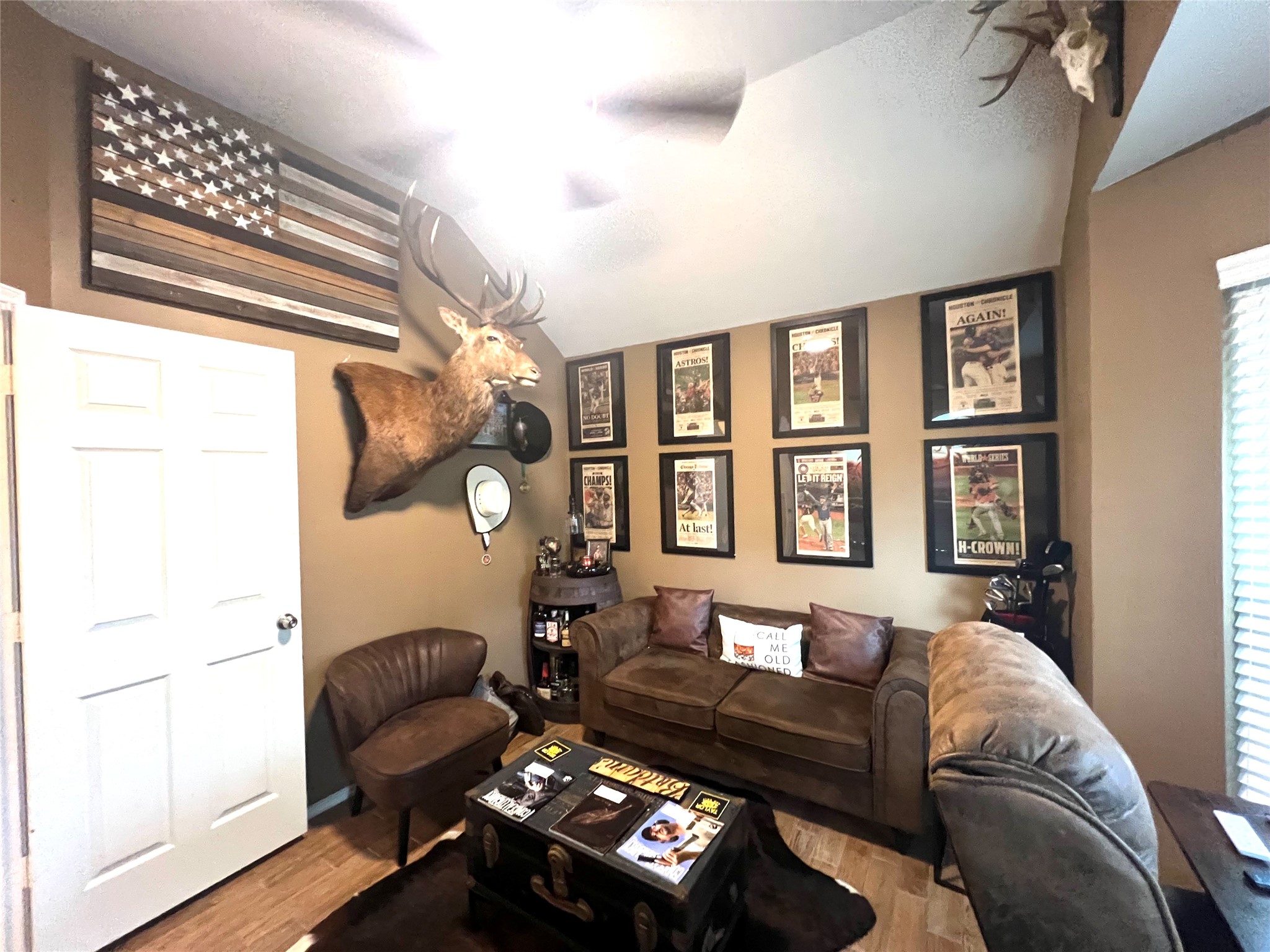 2102 Louetta Spring Drive Property Photo 9
