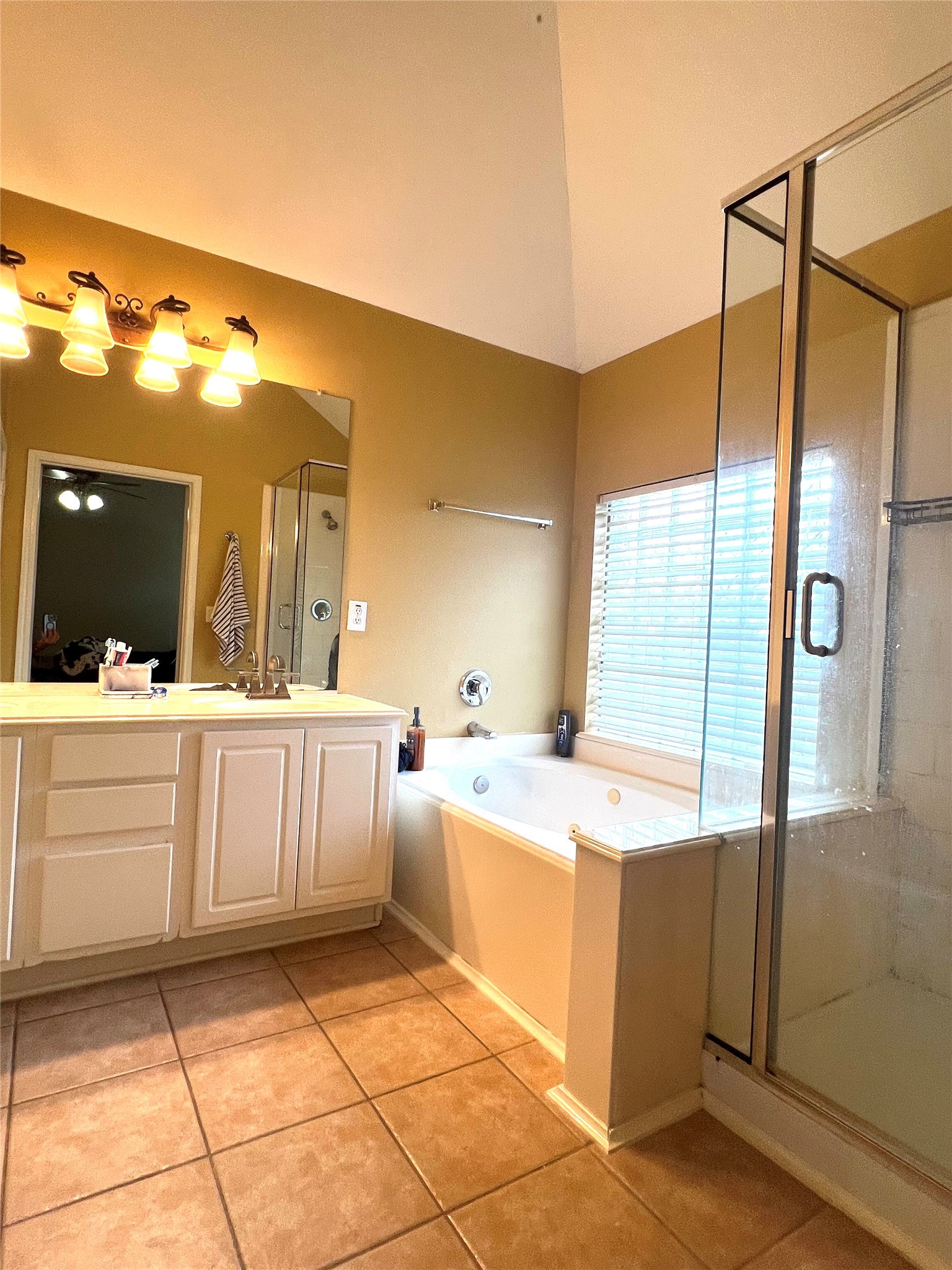 2102 Louetta Spring Drive Property Photo 13
