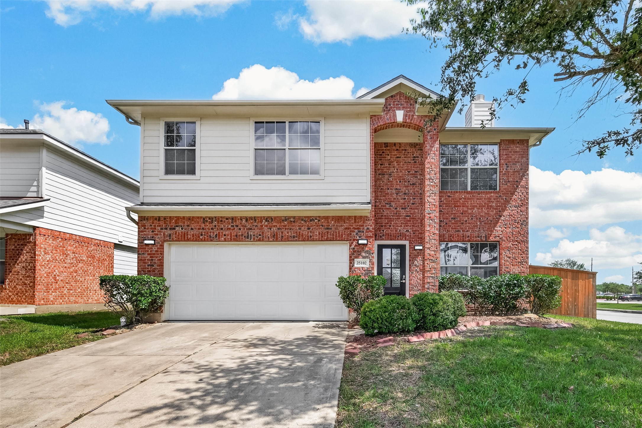 25102 Bluma Ranch Drive Property Photo 1