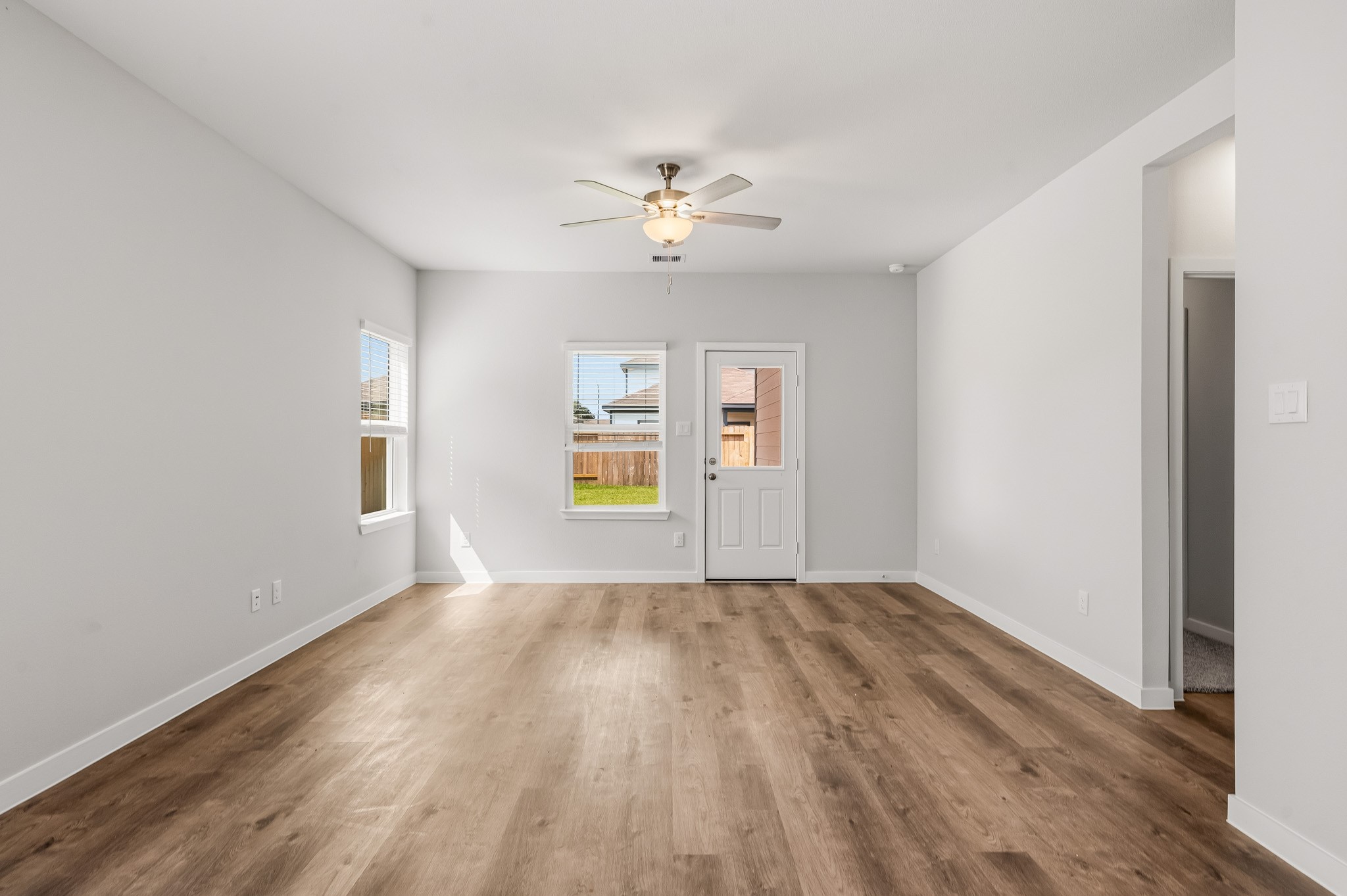 4034 Bay Court Property Photo 12