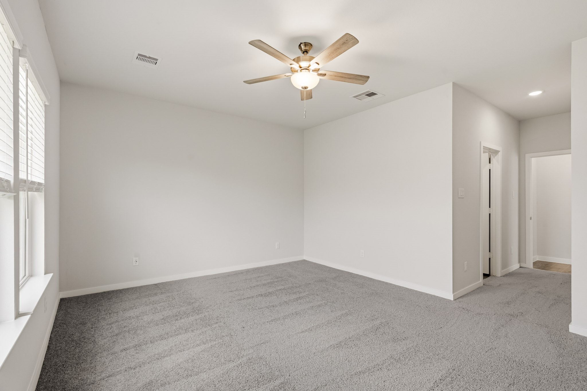4034 Bay Court Property Photo 15
