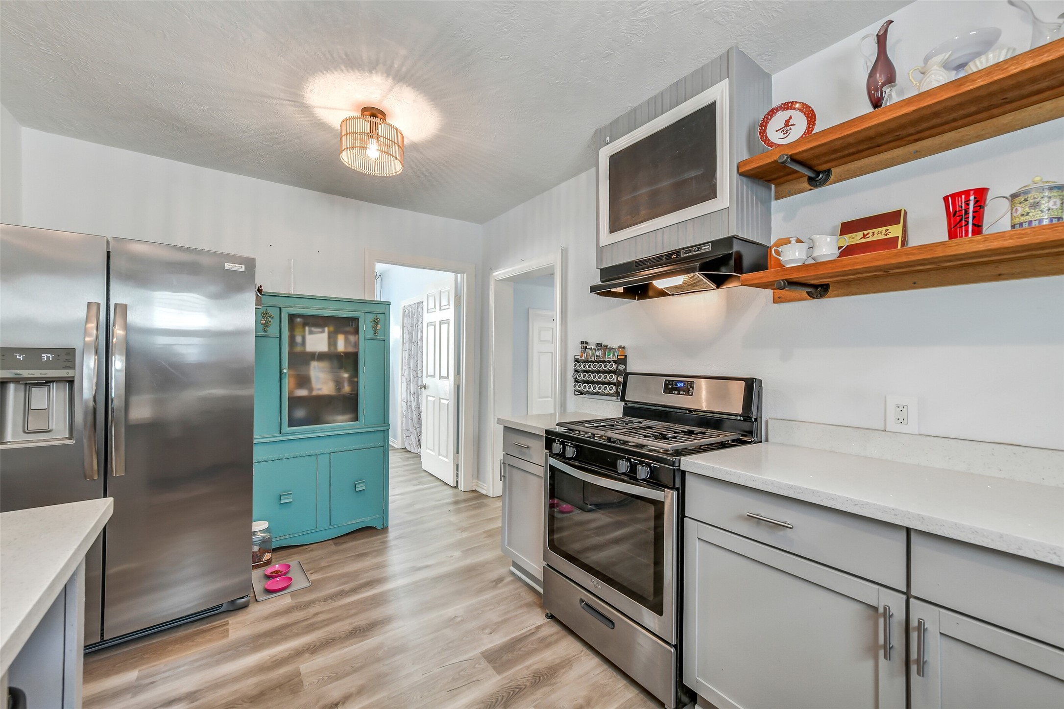 4117 Avenue M 1/2 Property Photo 16