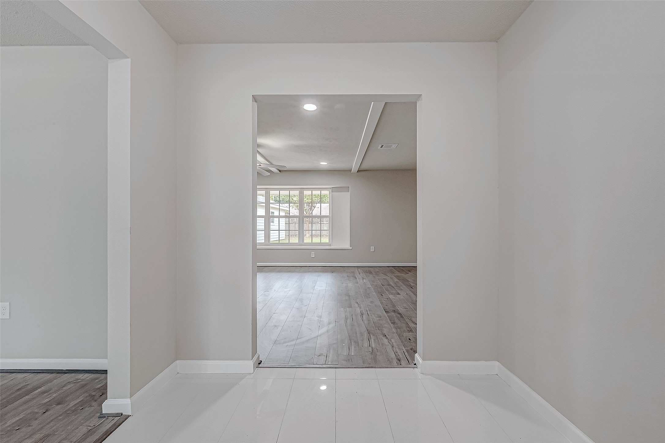 5622 Valkeith Drive Property Photo 6