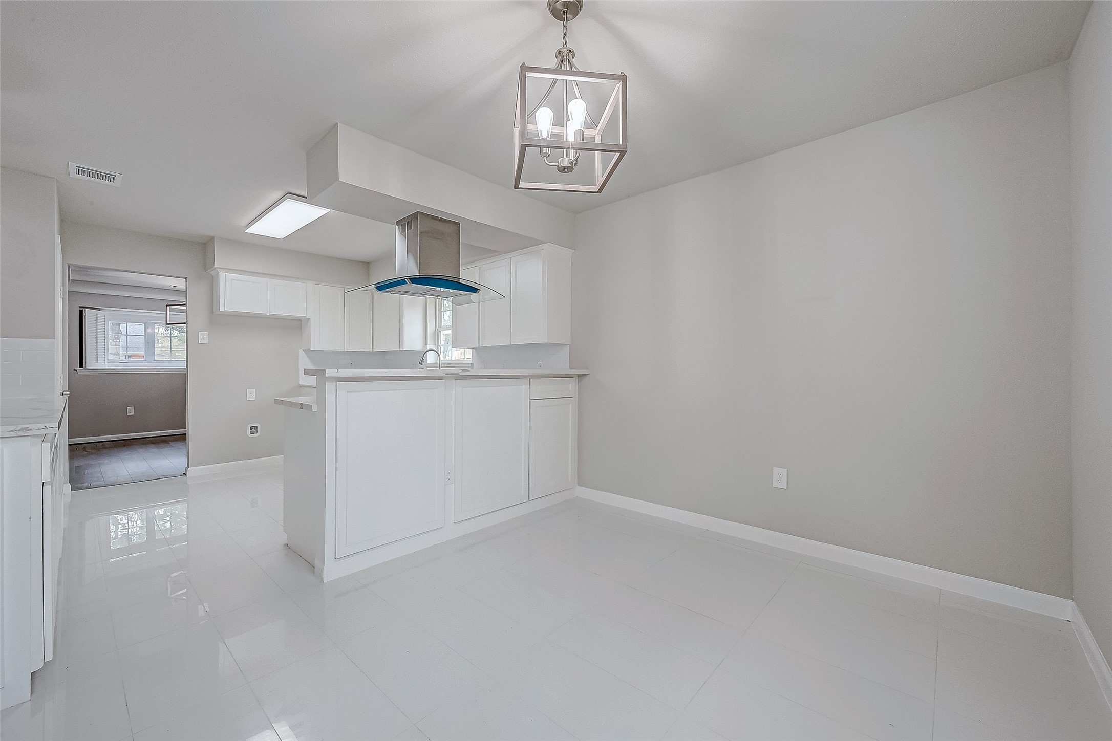 5622 Valkeith Drive Property Photo 18