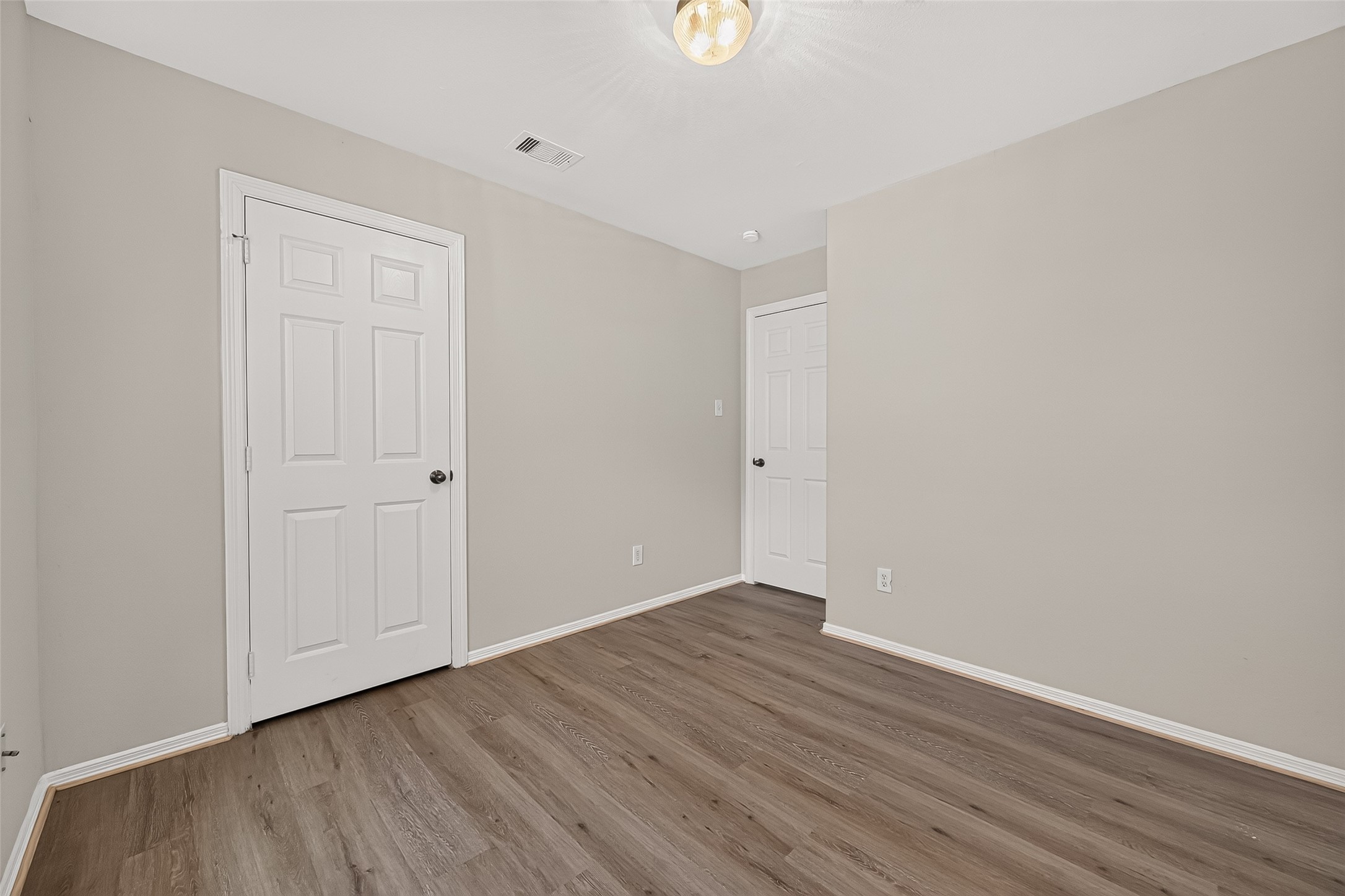 6015 Ida Rose Court Property Photo 16