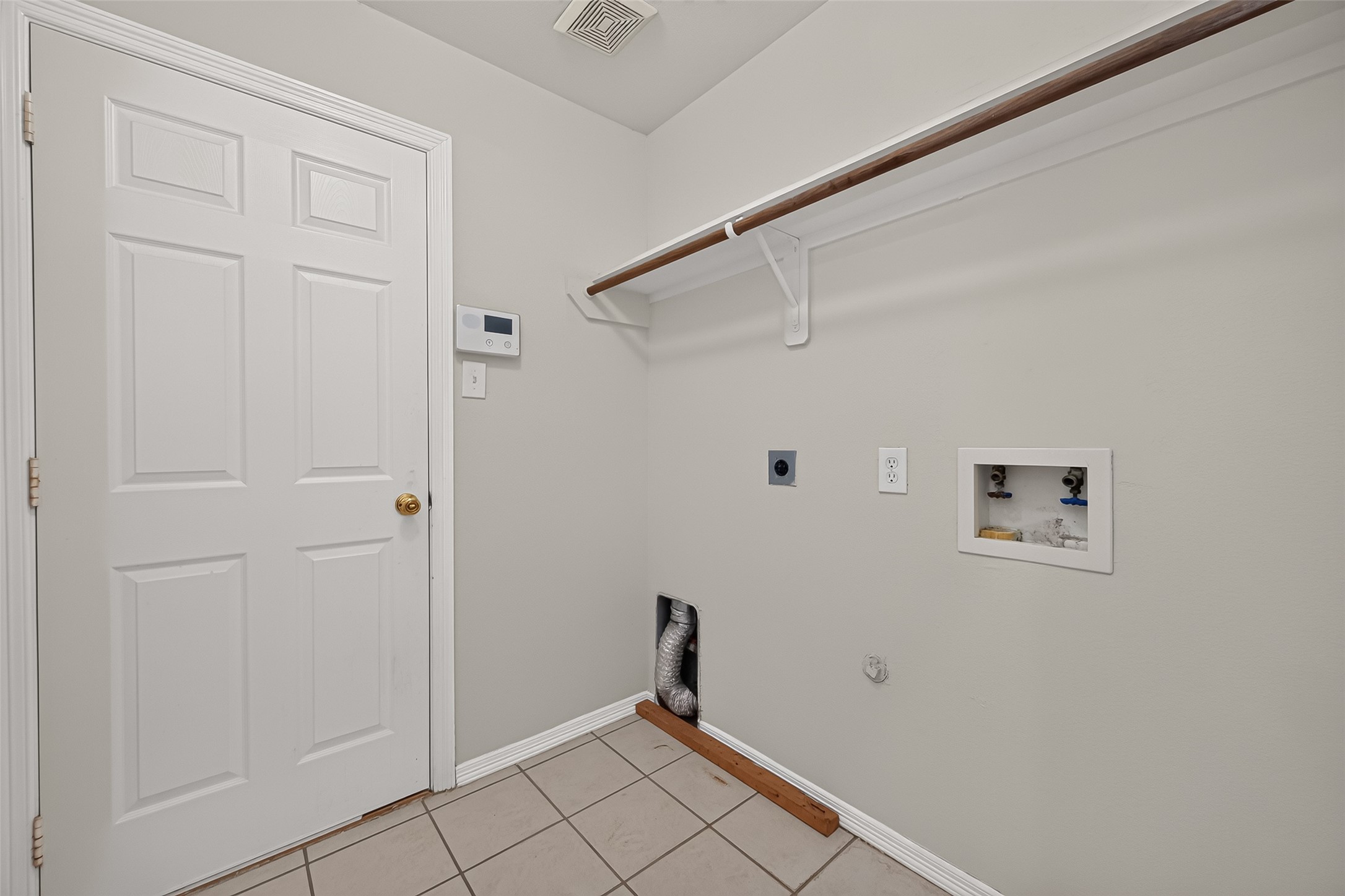 6015 Ida Rose Court Property Photo 18