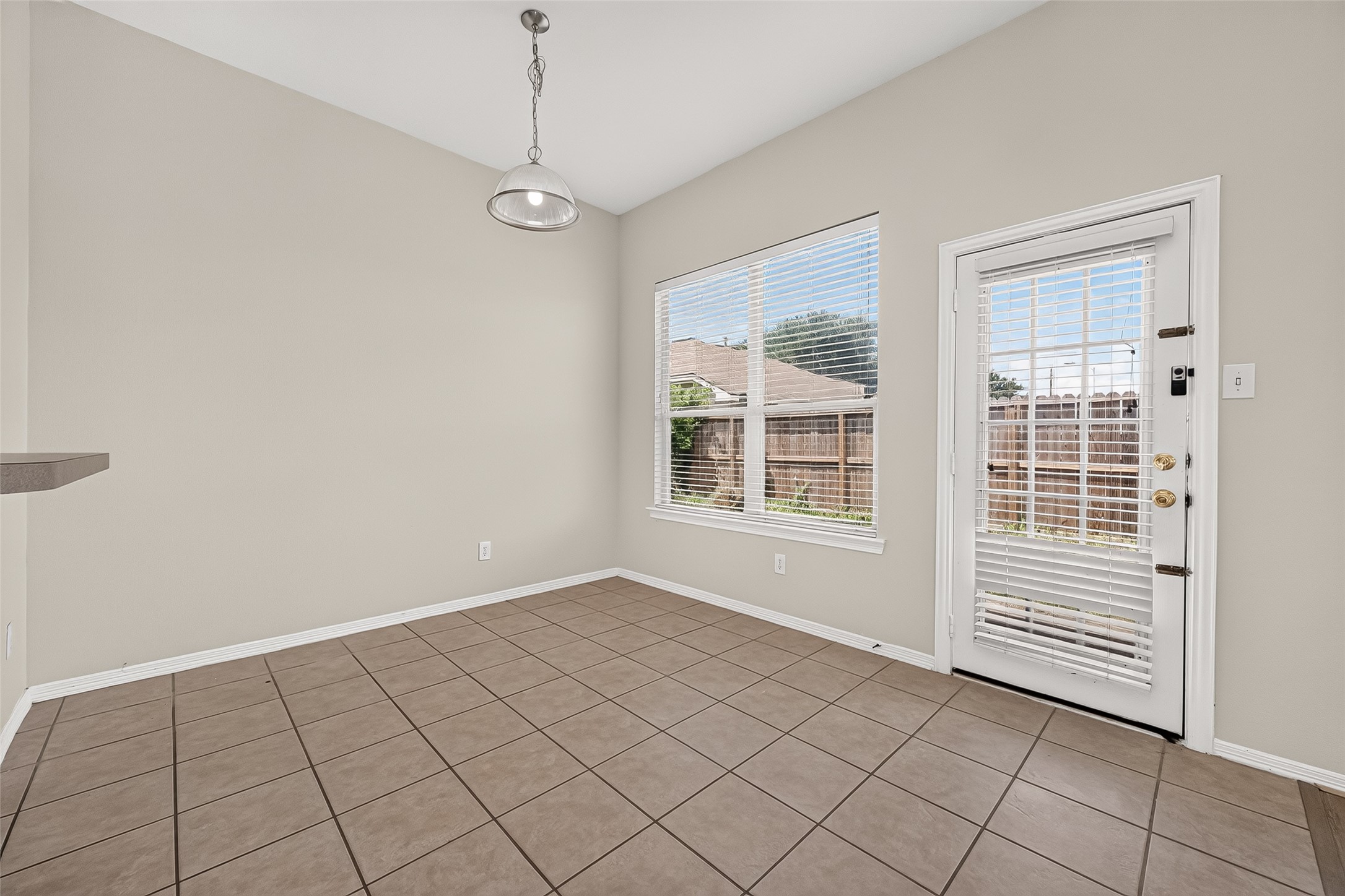 6015 Ida Rose Court Property Photo 31