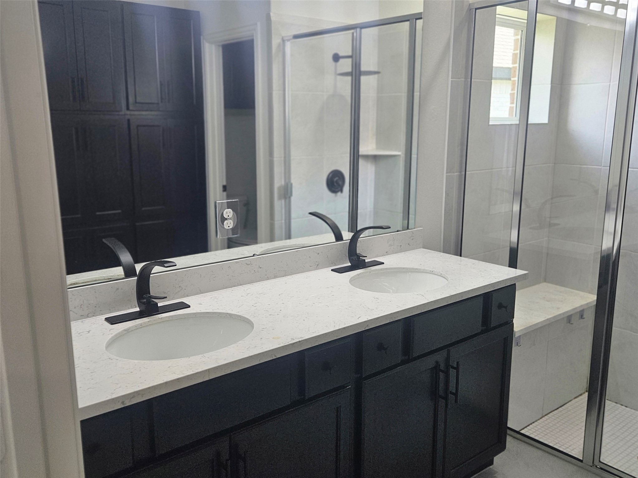 15019 Crown Manor Drive Property Photo 14
