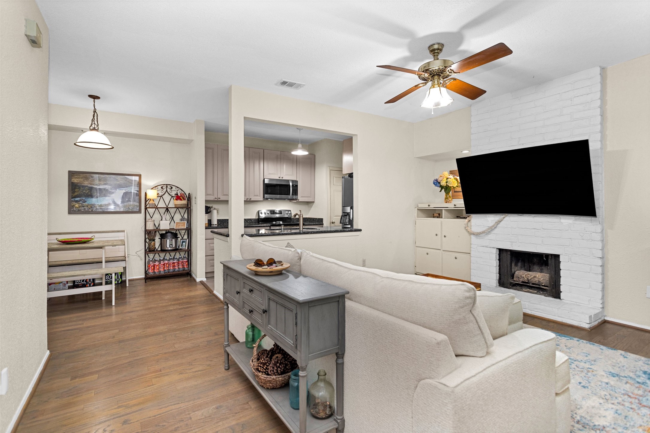 1881 Bering Drive 54 Property Photo 1