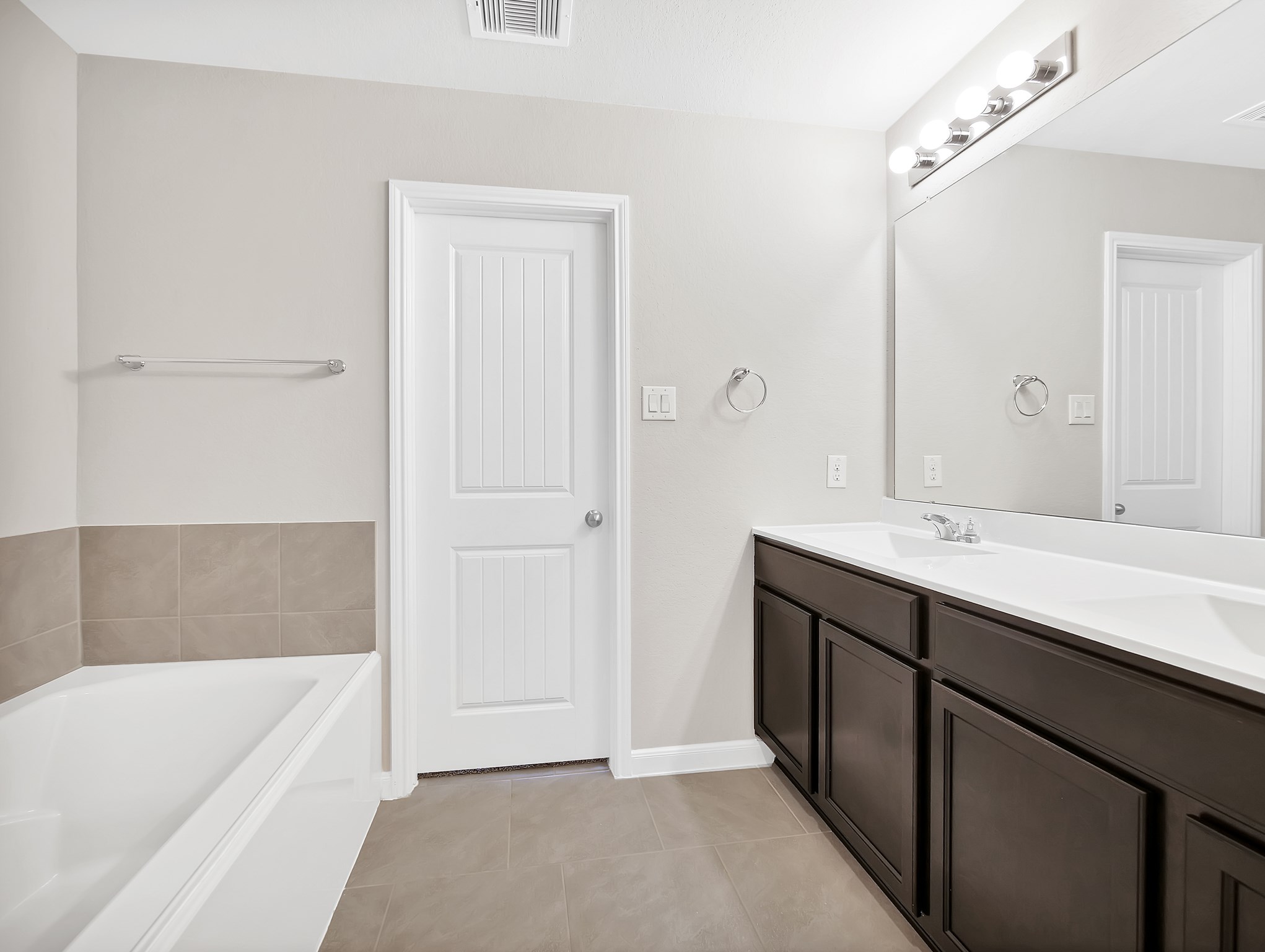 29714 Breakwater Drive Property Photo 21