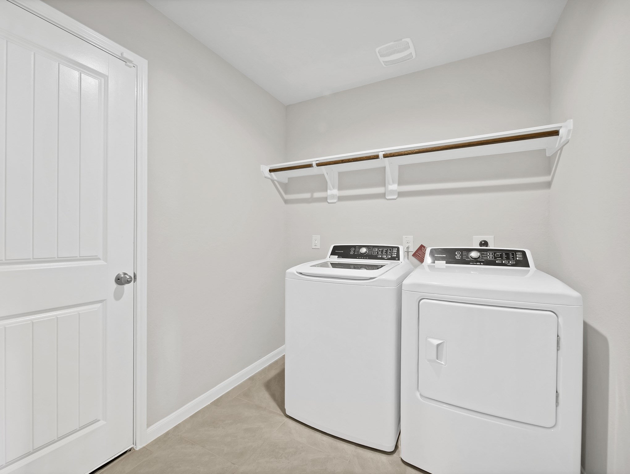 29714 Breakwater Drive Property Photo 23