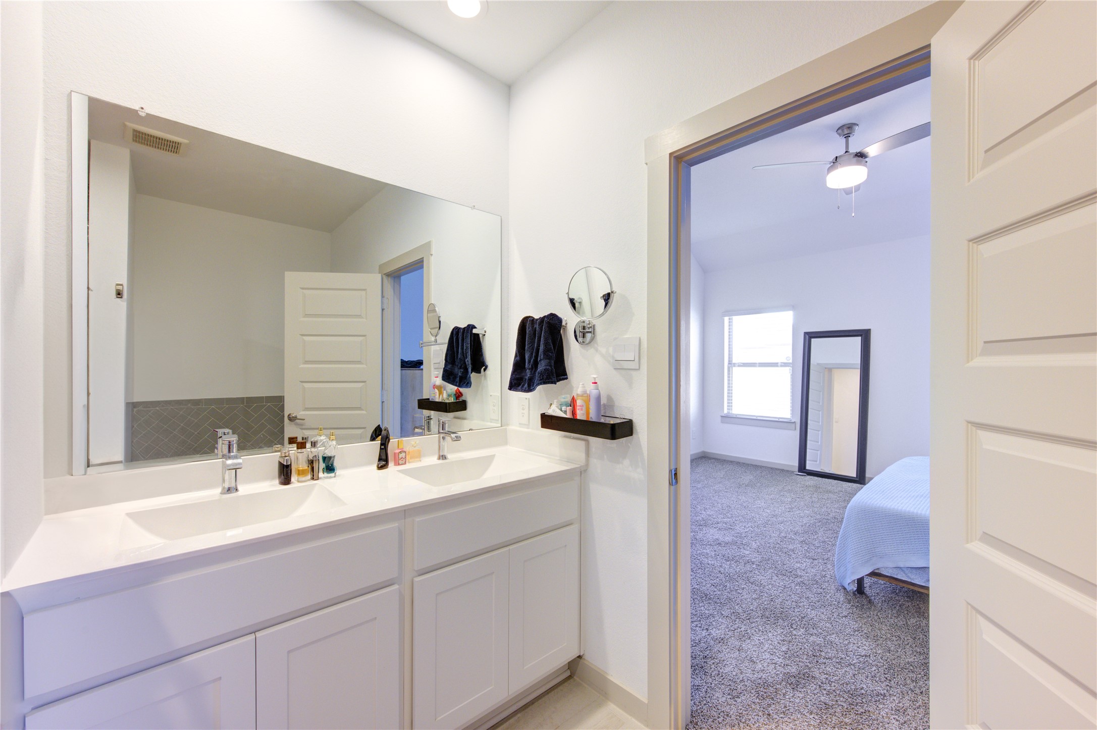 727 Kingwood Drive Property Photo 28