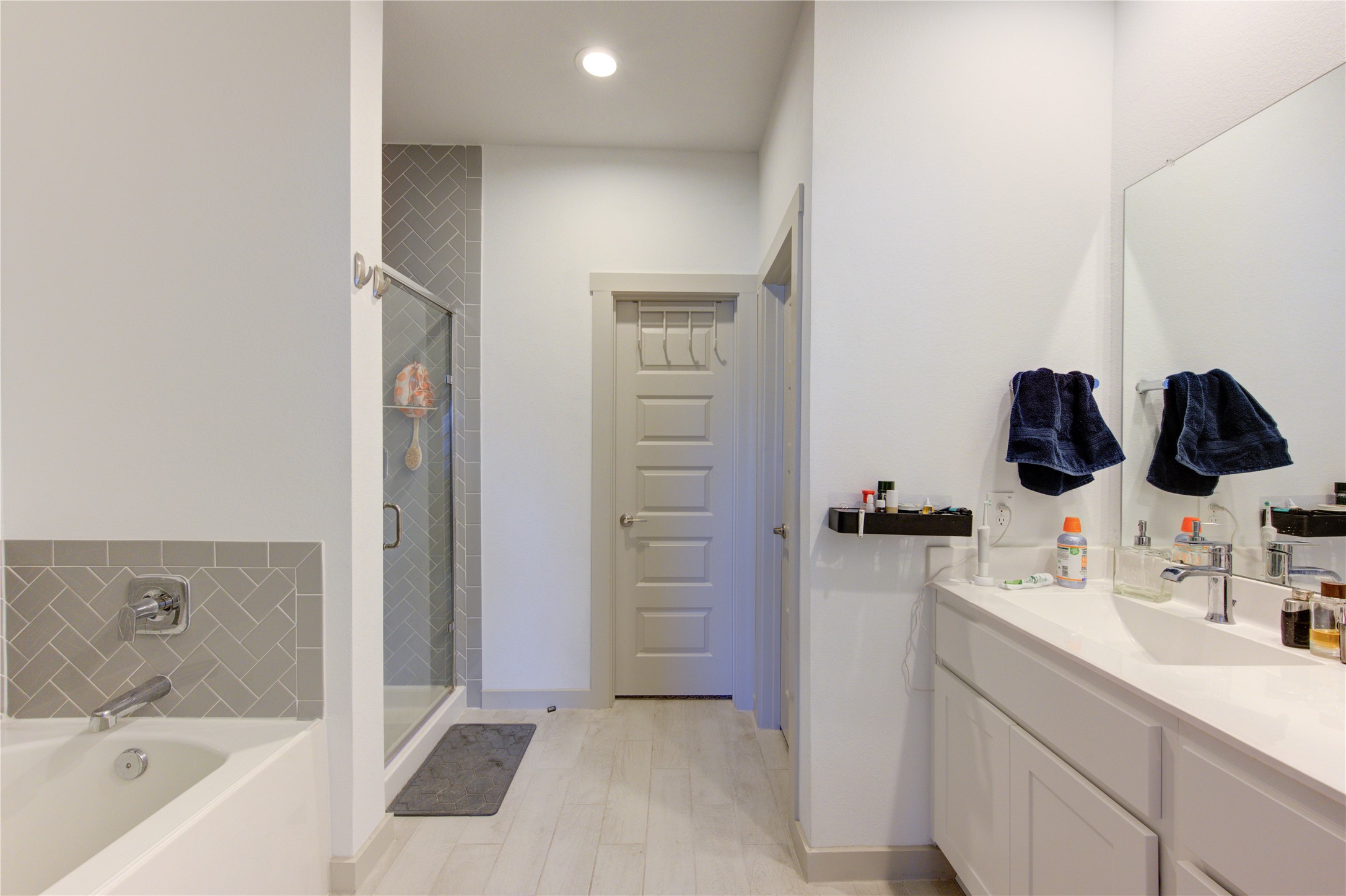 727 Kingwood Drive Property Photo 29