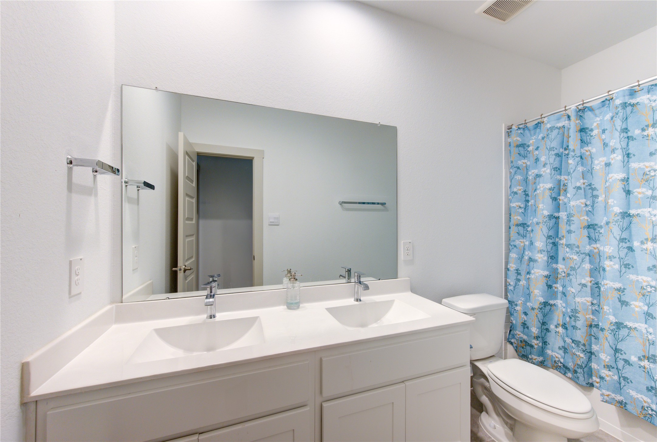 727 Kingwood Drive Property Photo 34