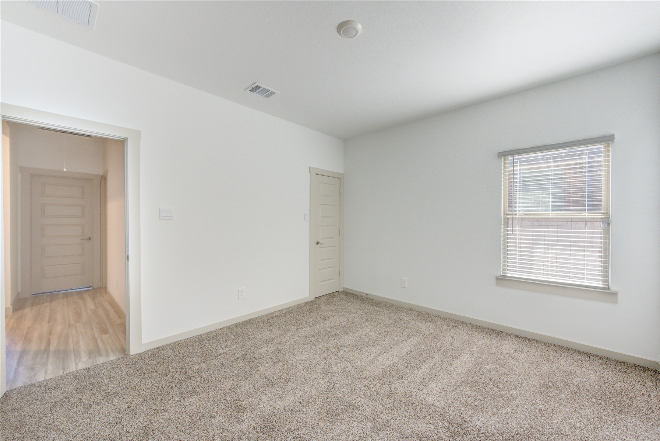 727 Kingwood Drive Property Photo 38