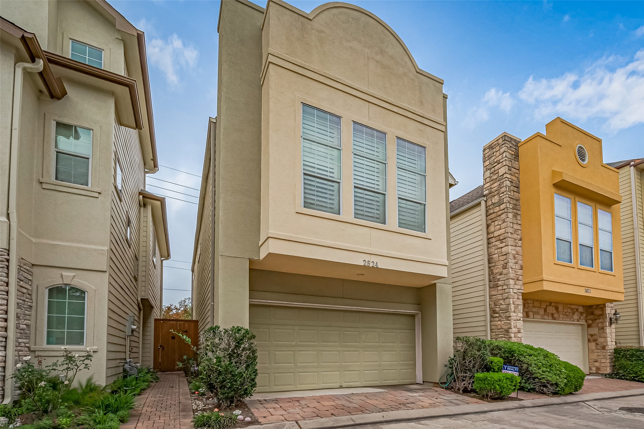 2624 Starboard Point Property Photo 3