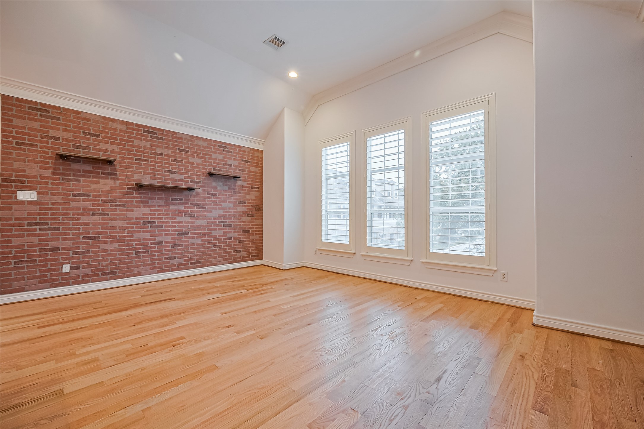 2624 Starboard Point Property Photo 9