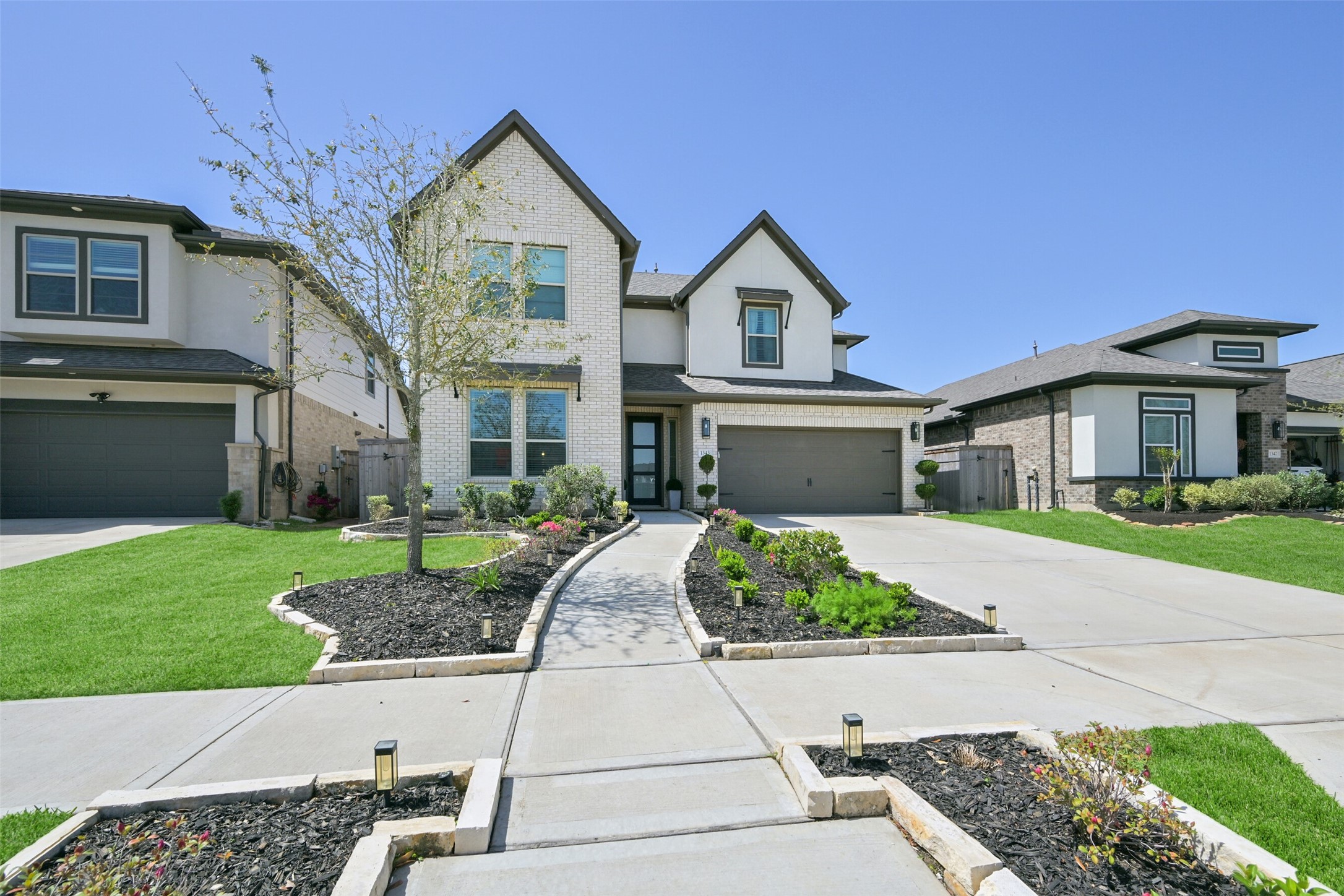 1343 Park Path Drive Property Photo 1