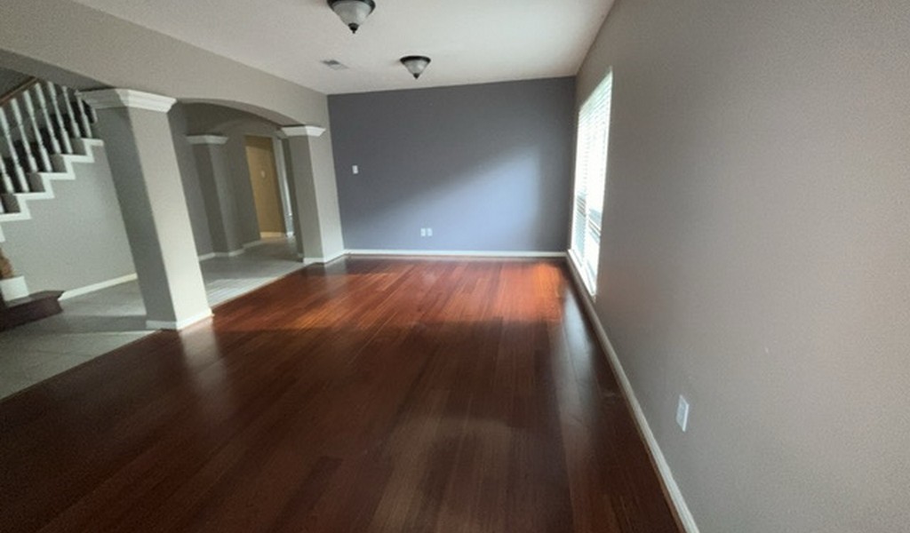 1702 Whispering Forest Drive Property Photo 3