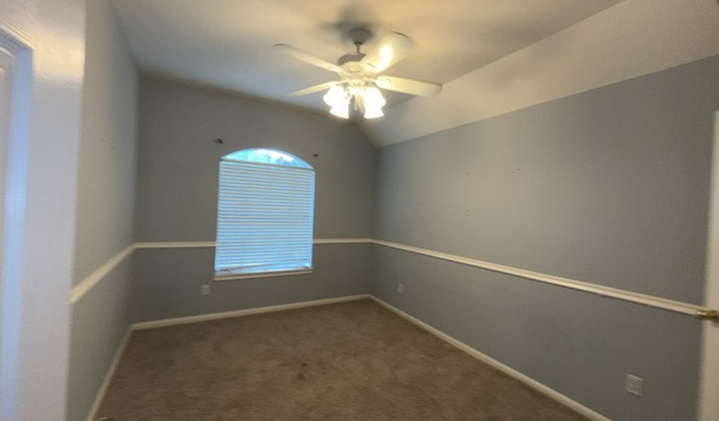 1702 Whispering Forest Drive Property Photo 12