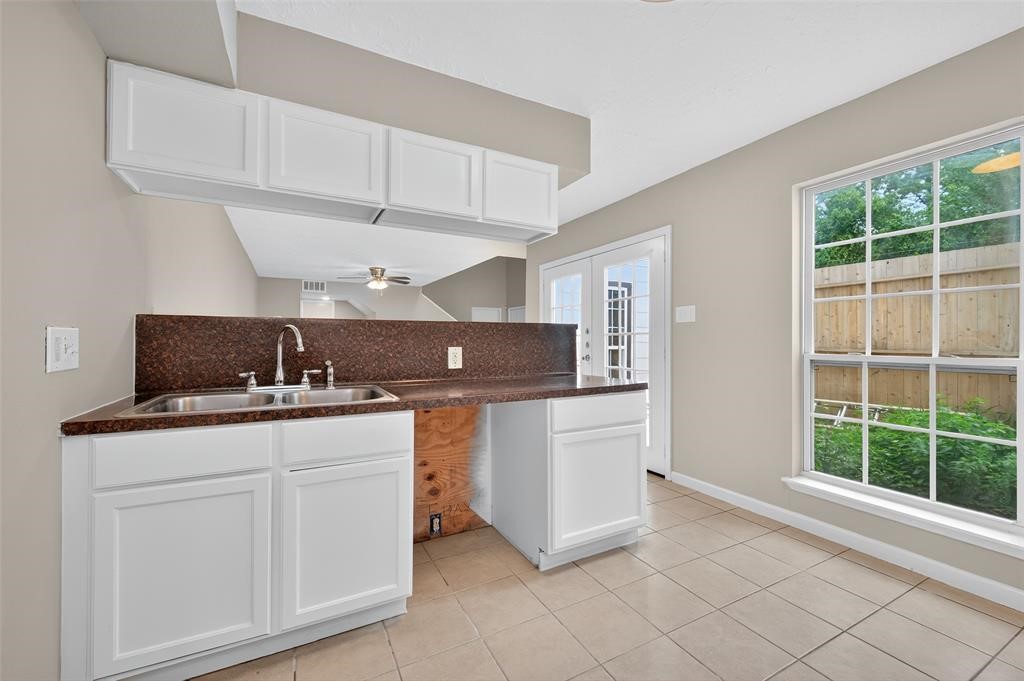12307 W Village Drive A Property Photo 4