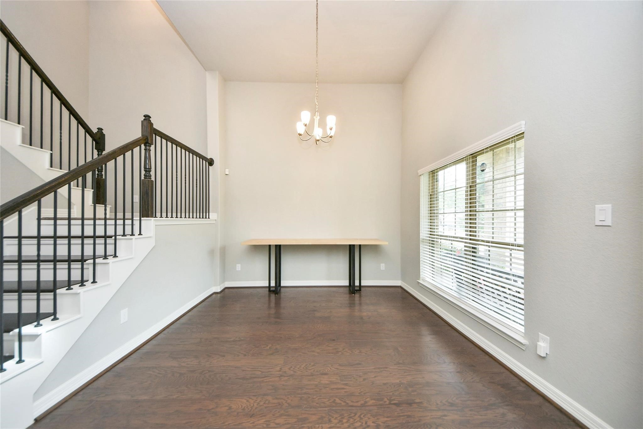 120 Chestnut Run Court Property Photo 5