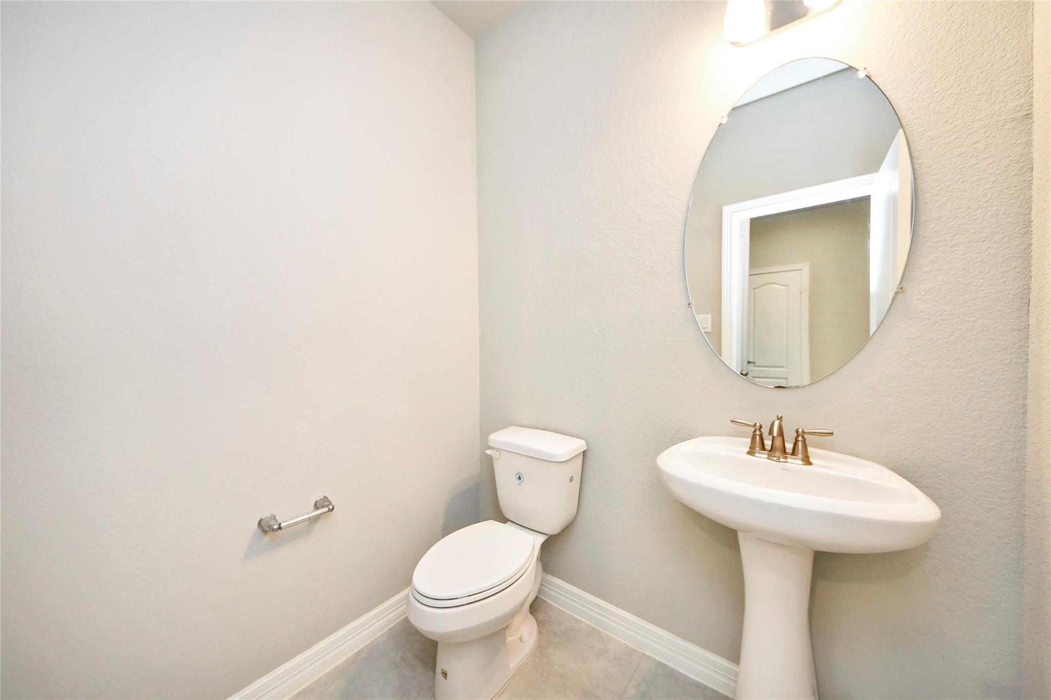 120 Chestnut Run Court Property Photo 8