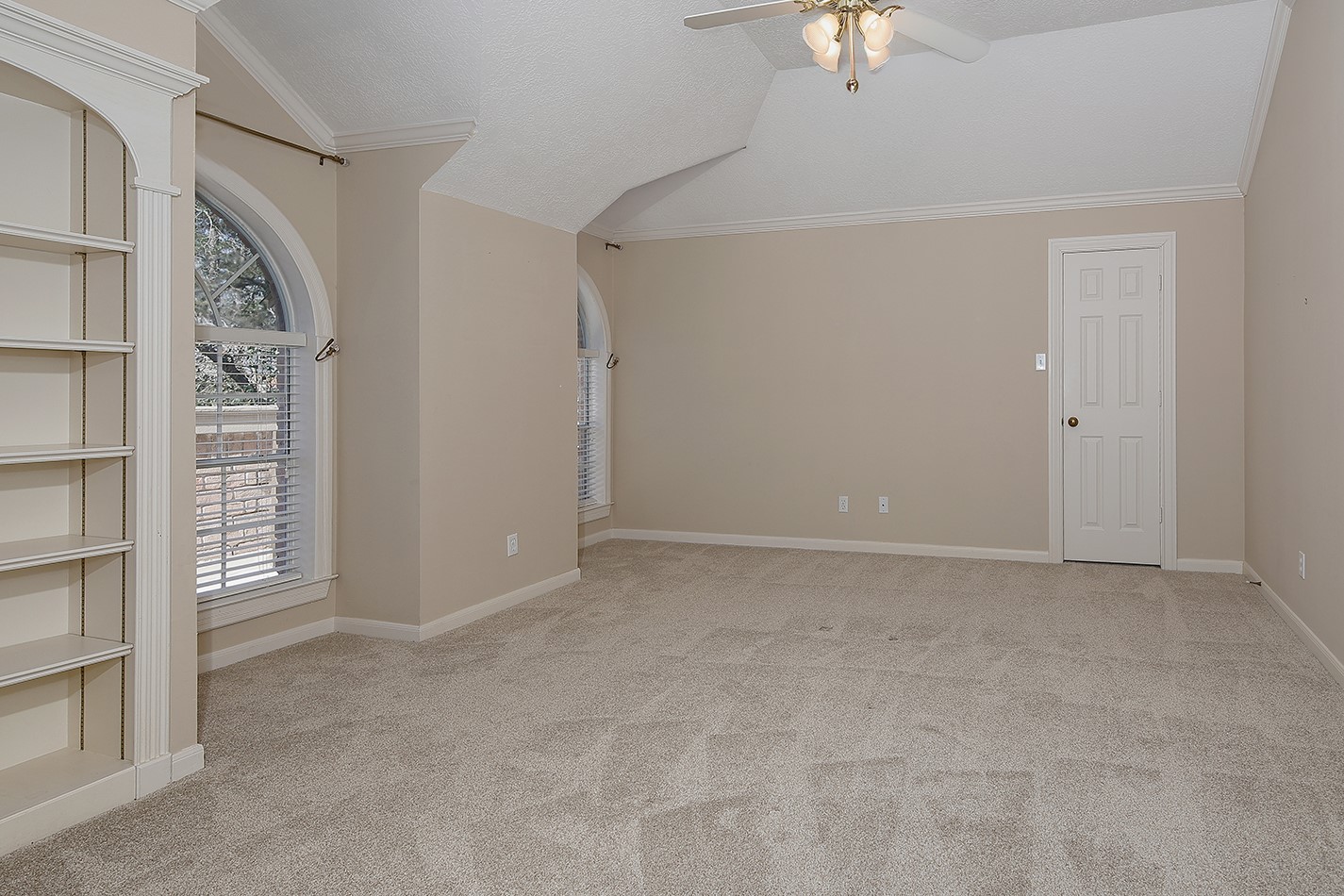 74 N Windsail Place Property Photo 35