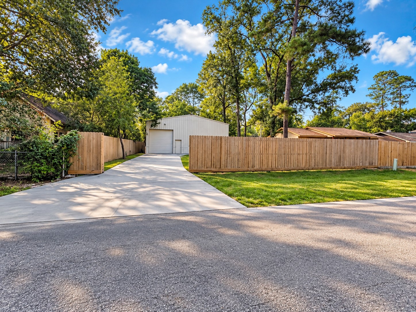 21515 Stargrass Drive Property Photo 1