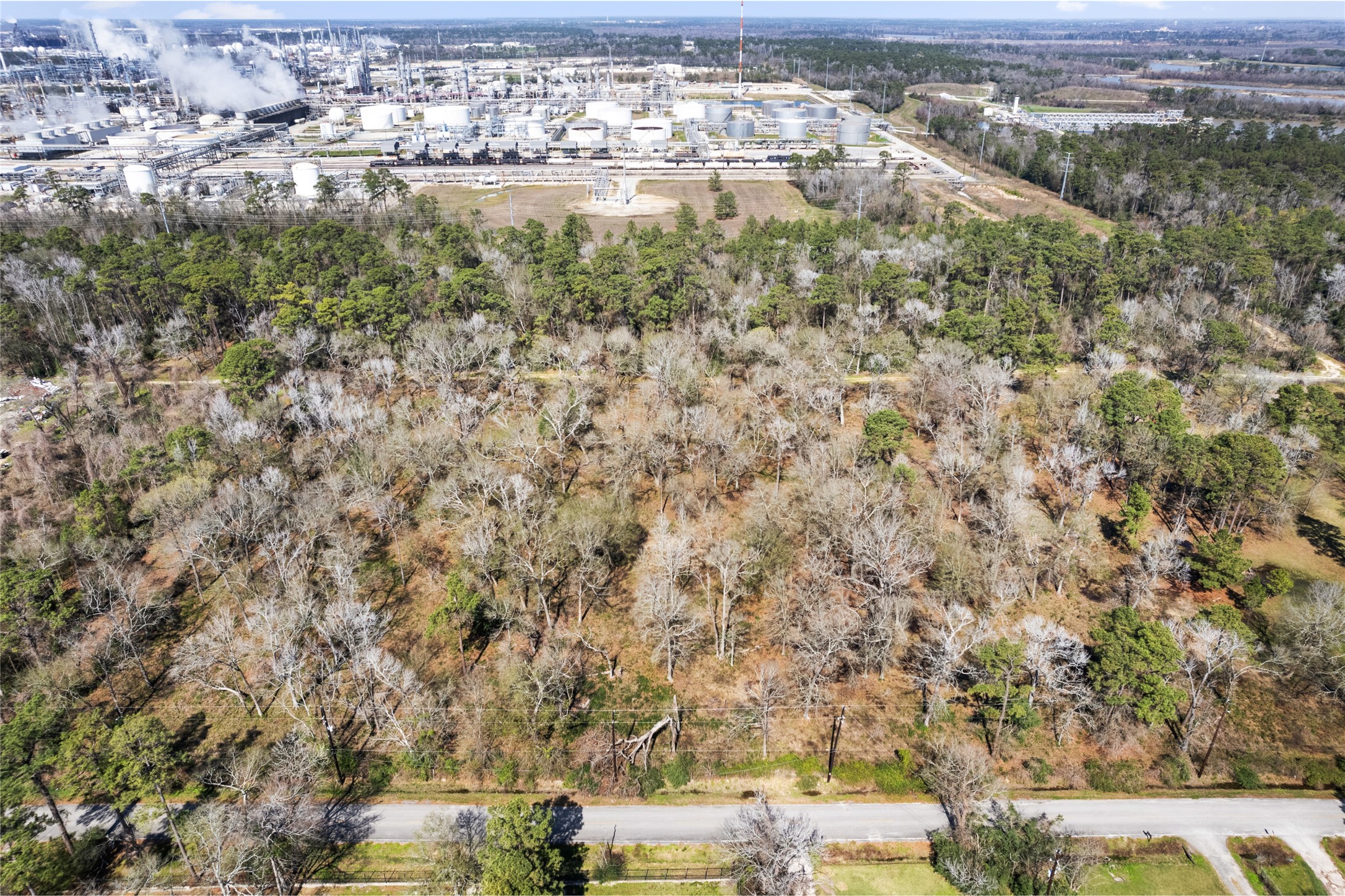 16725 Shady Lane Property Photo 7
